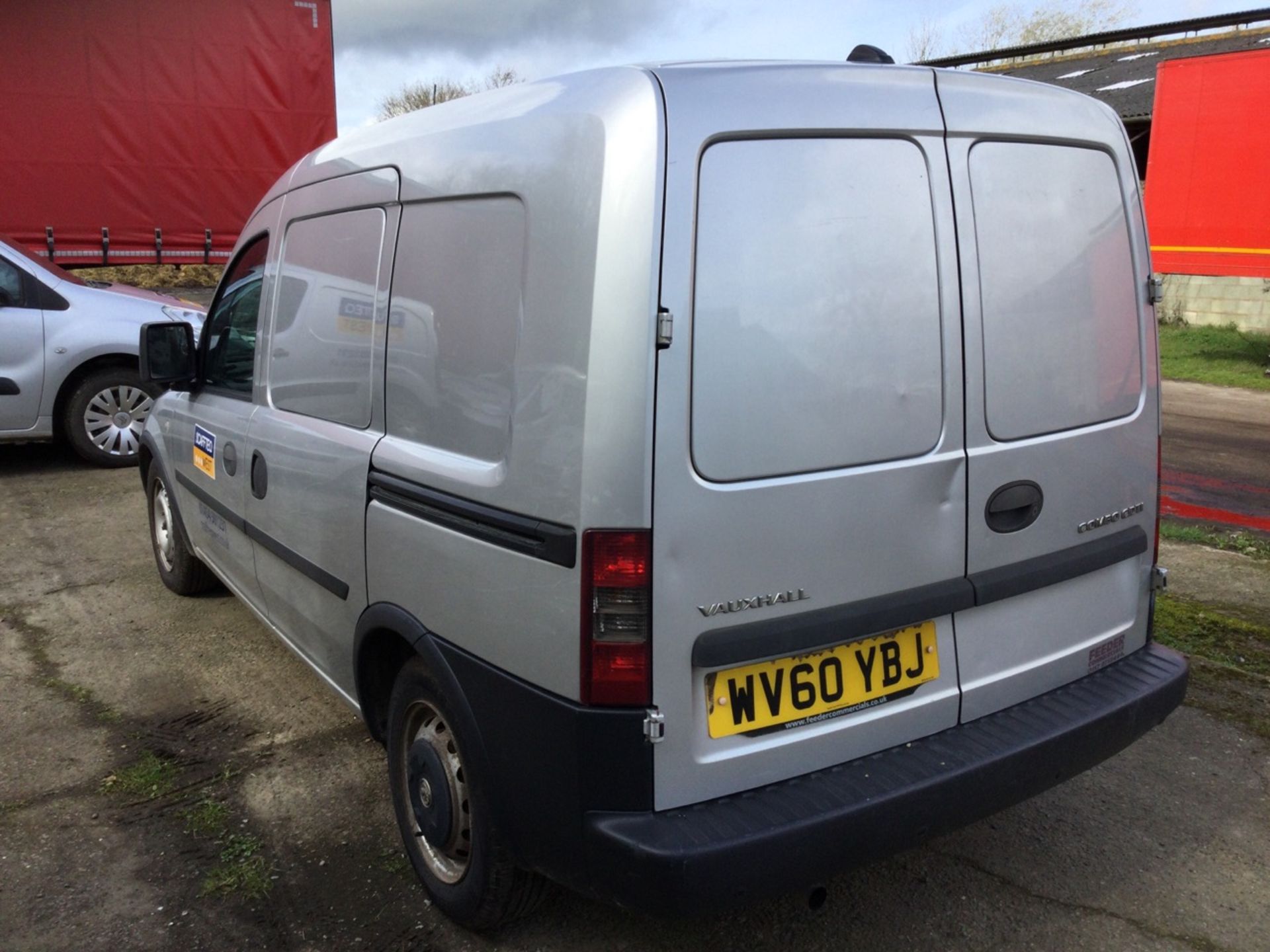 Vauxhall COMBO 1.7D 5-Speed Manual Diesel Panel Van - Image 4 of 11