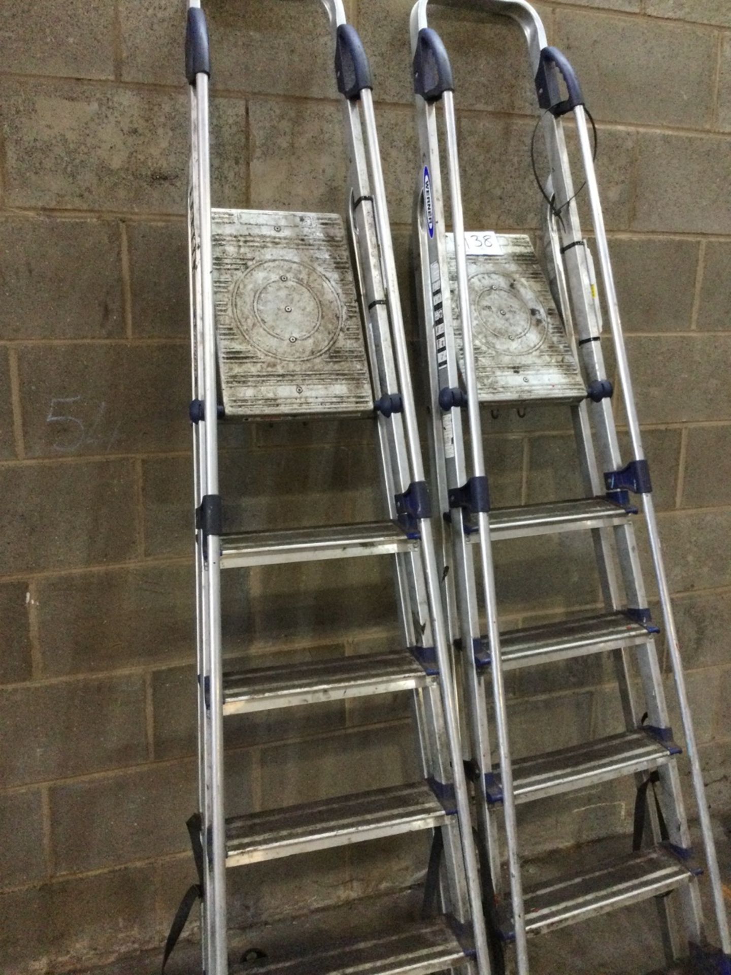 2: Werner 6-Tread Aluminium Step Ladders