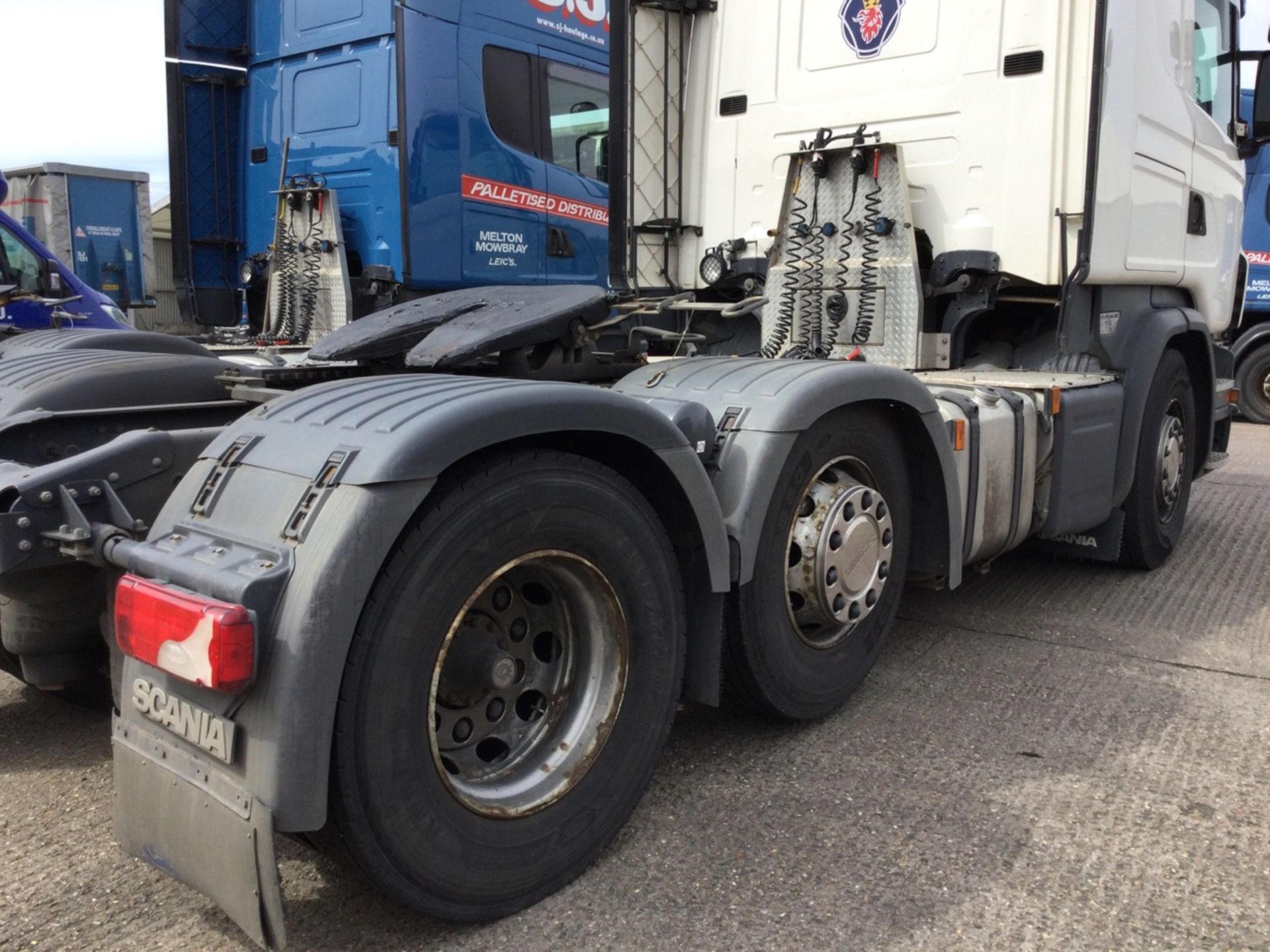 SCANIA R450 6x2 Topline Tractor Unit, with mid-lift axle, sleeper Until 30/04/24 Registration numbe - Image 3 of 4