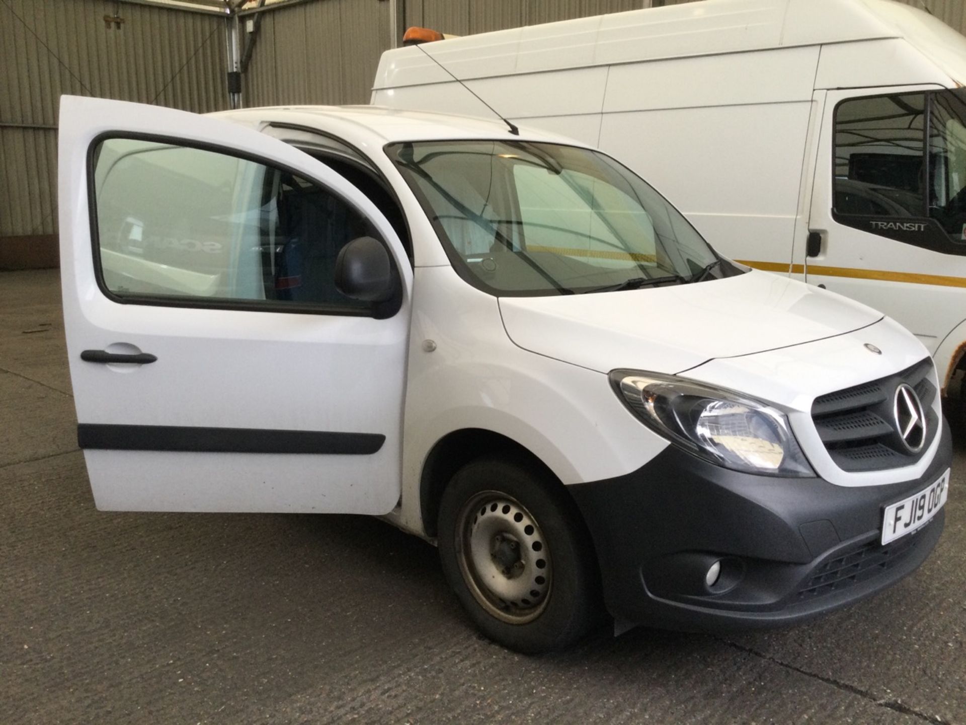 Mercedes CITAN 111CDI 2.2 (134PS) BLUETEC Small Panel Van 38943mls Mot Until 29/04/24, Registration