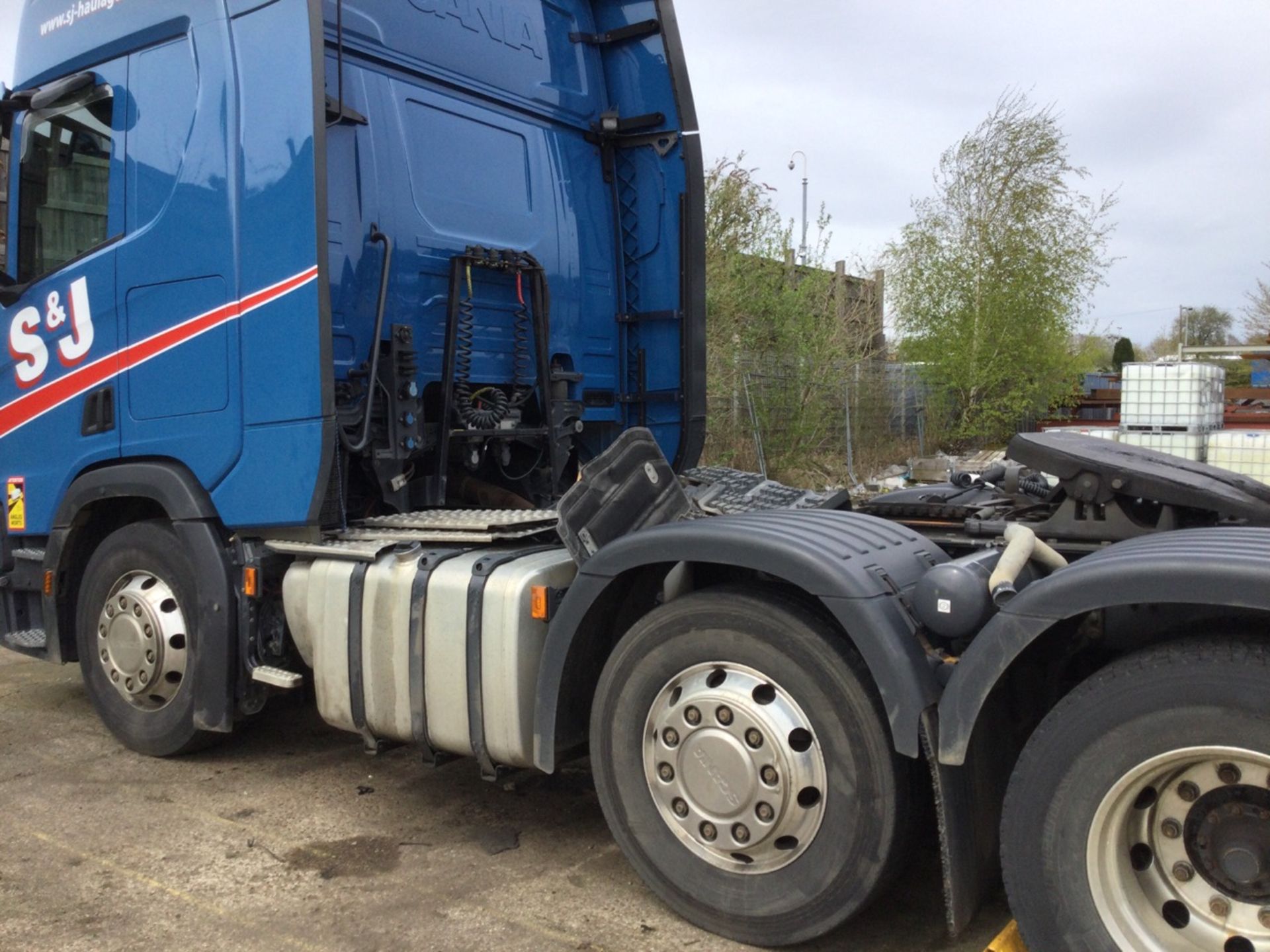 SCANIA R450 SERIES Highline 6x2 tractor unit. MOT until 31/10/24. Registration Number SJI3116. Year - Bild 2 aus 3