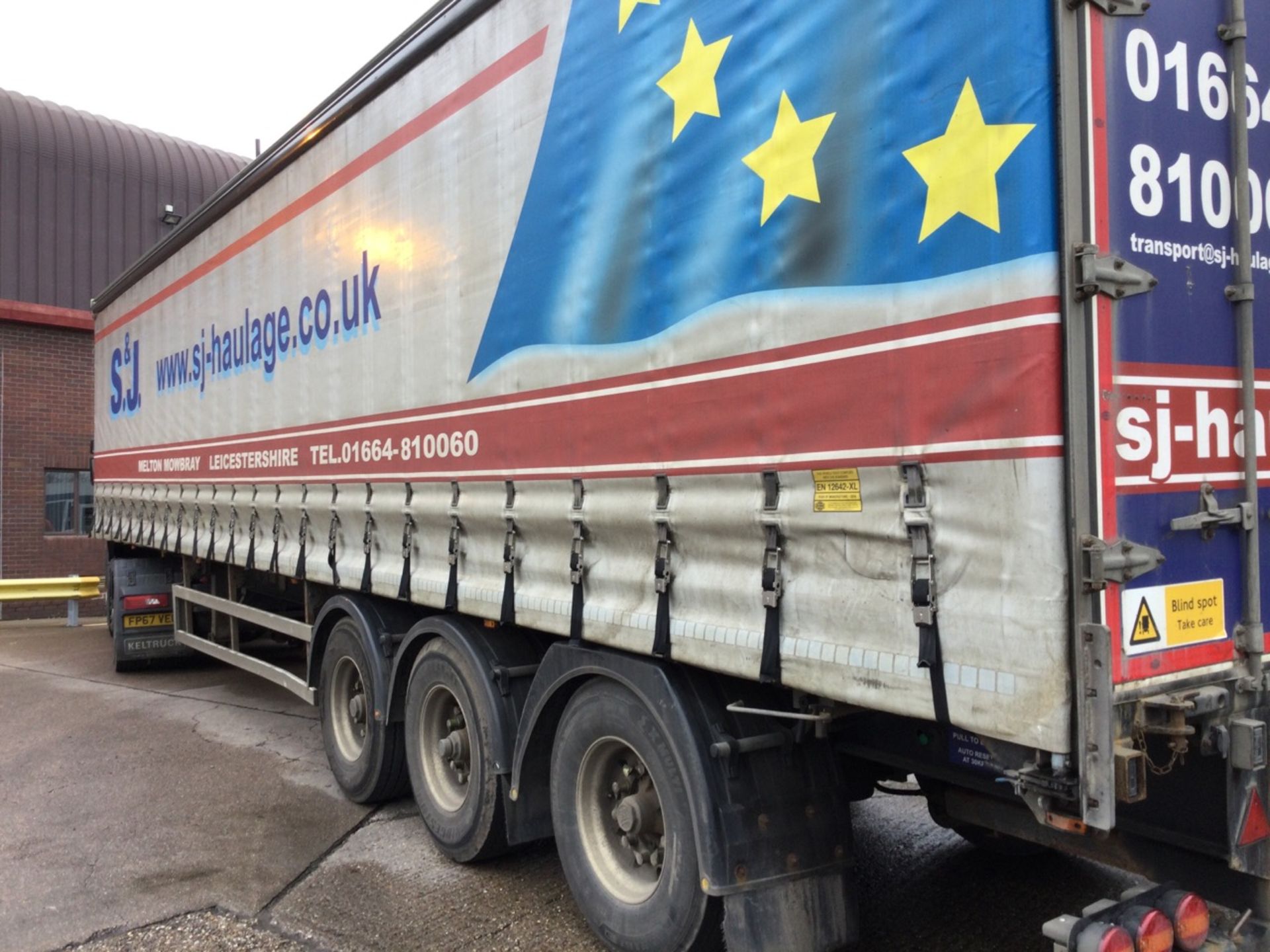 Cartwright Tri-Axle 13.6mtr Curtainside Trailer With Air Suspension Test Until 30/11/2024, serial nu - Image 2 of 4