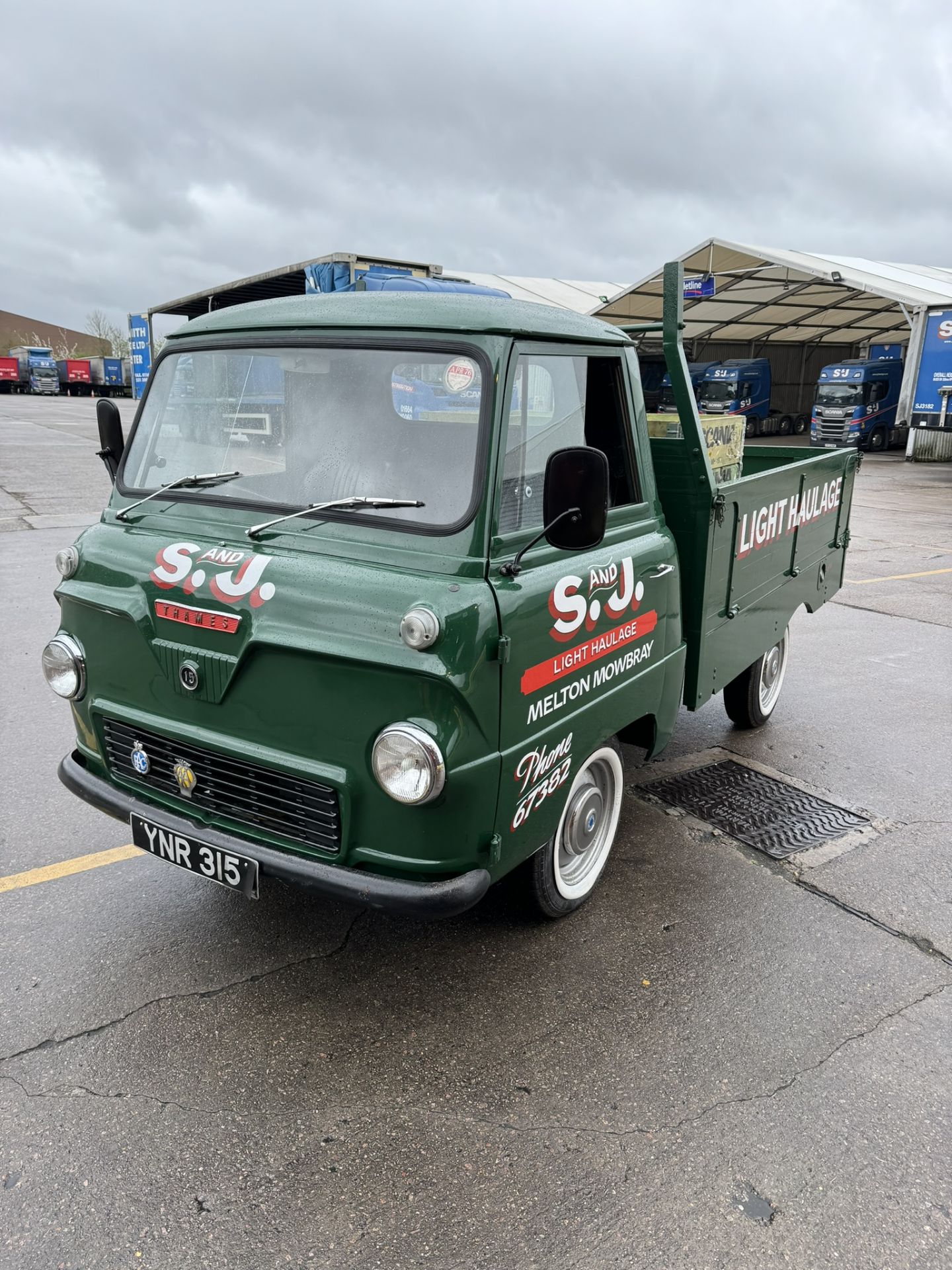 Ford THAMES 400 Column Shift Three-Speed, Two Seat Open Back Pick-Up With Wooden Deck, - Image 2 of 6