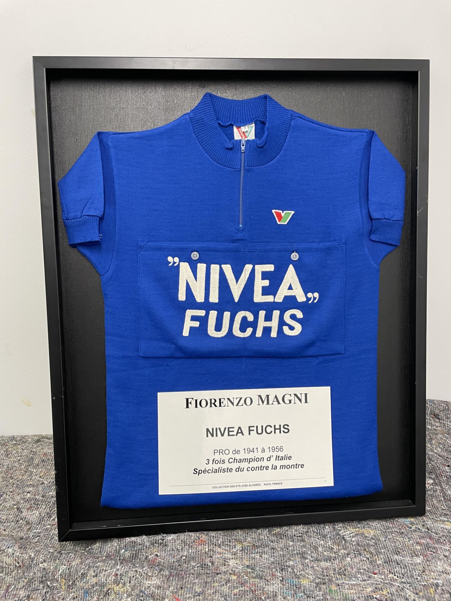 Fiorenzo Magni Framed Nivea Fuchs / Vittore Gianni Wool Blend Vintage Cycling Jersey.