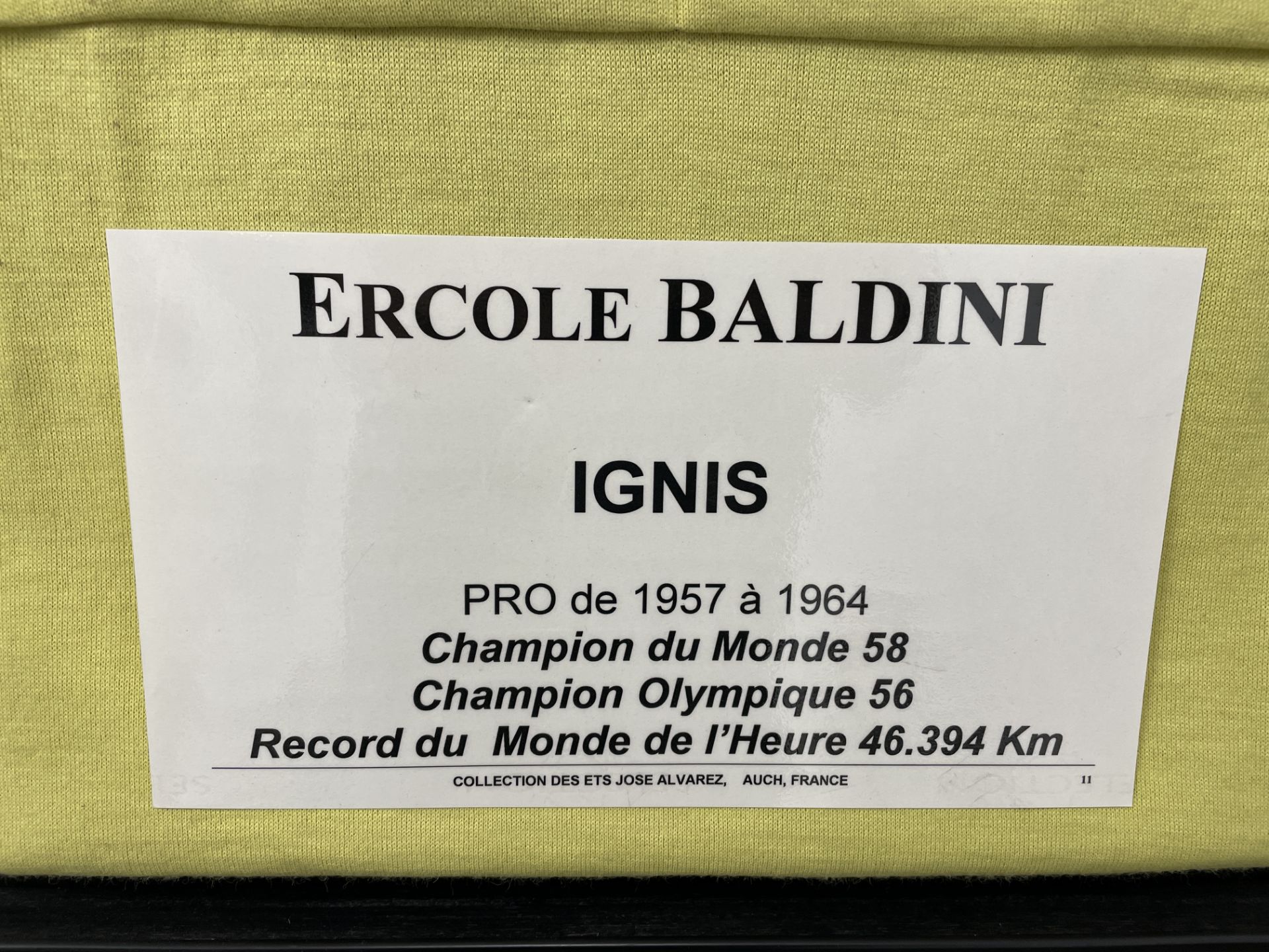Ercole Baldini Framed Ignis / Vittore Gianni Wool Blend Vintage Cycling Jersery. - Image 2 of 2