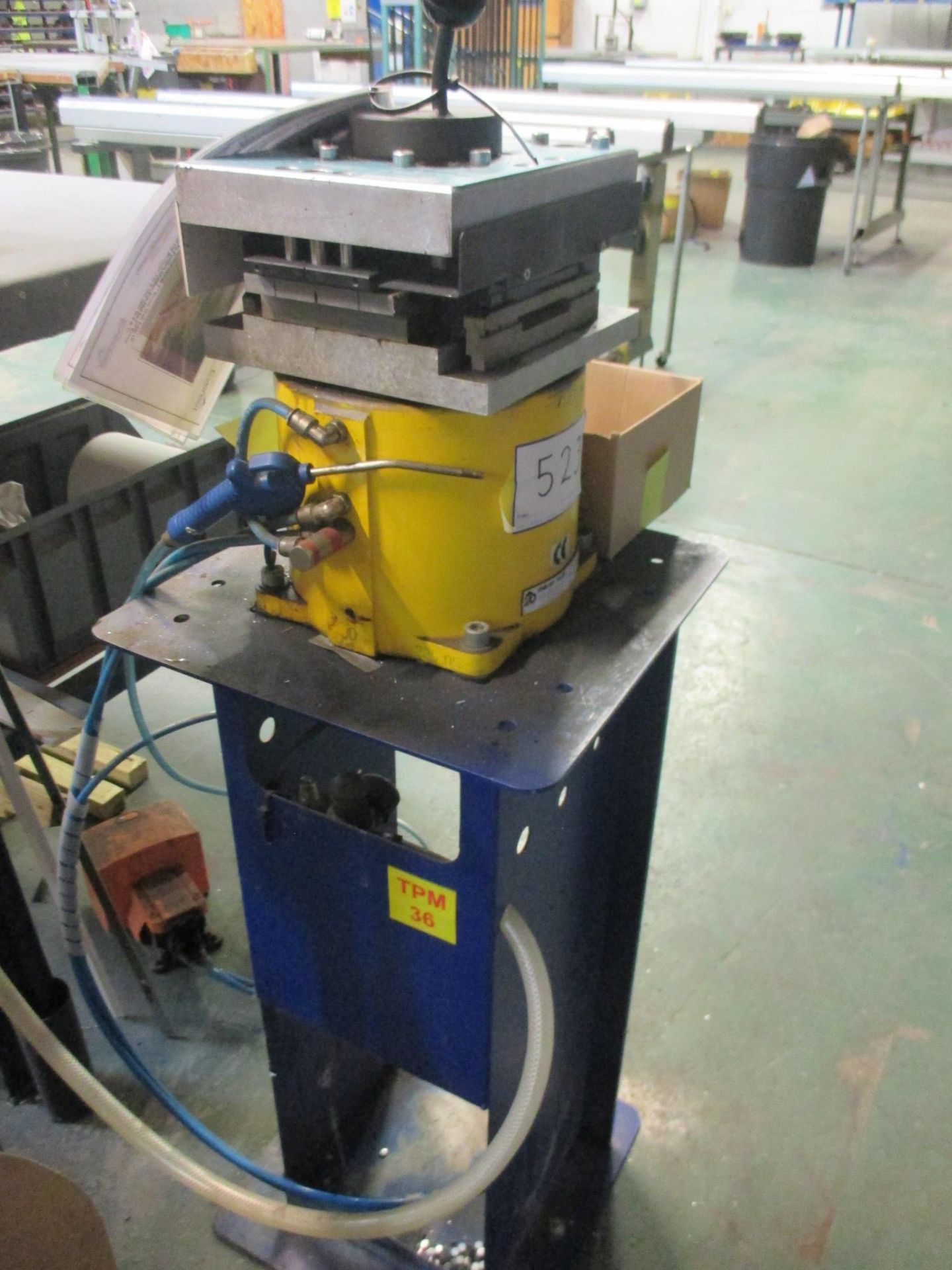 1: Mecan Outill, F395OPE, Pedal-Operated Punch, Serial Number: 01-06-1611, Year of Manufacture: 2006 - Image 3 of 3