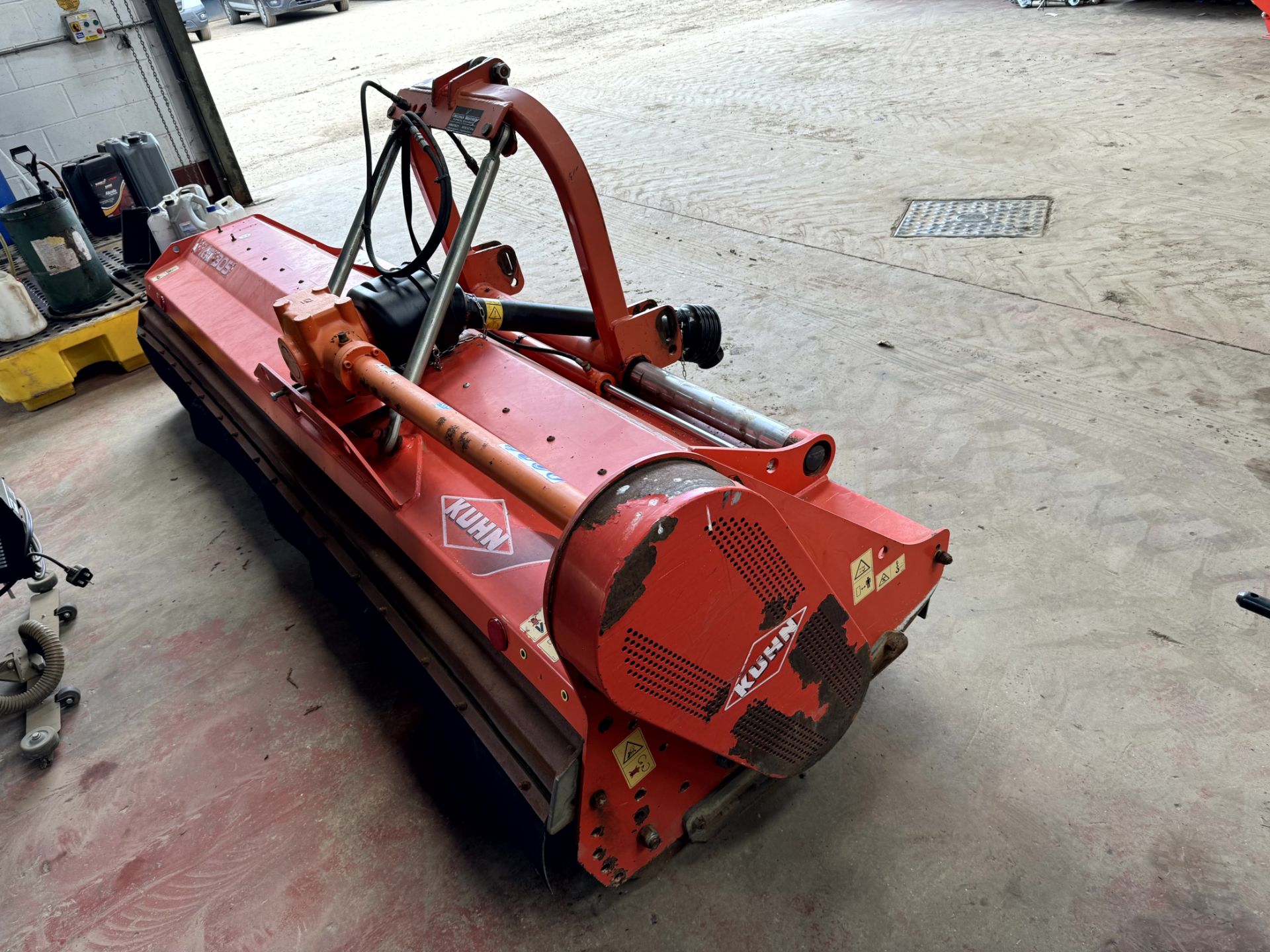 1: Kuhn VKM305, Flail Mower. (No Plate) - Image 2 of 4