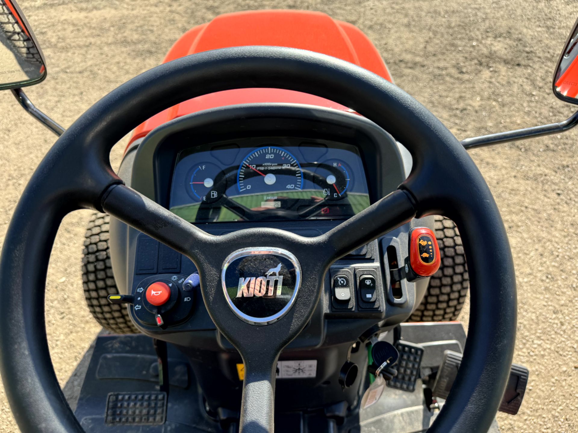 1: Kioti CX2510 HST, 4WD Compact Tractor On Grassland Tyres - Image 10 of 11
