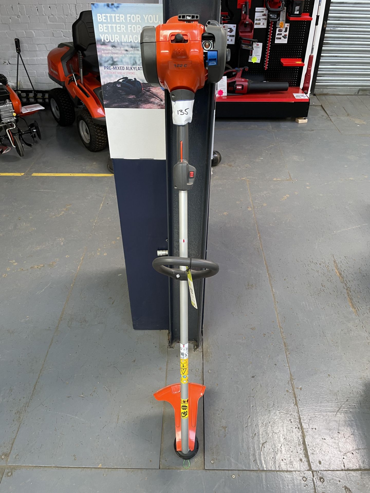 1: Husqvarna 122C, Petrol Strimmer. Serial Number: 20220600747. Year of Manufacture: 2022