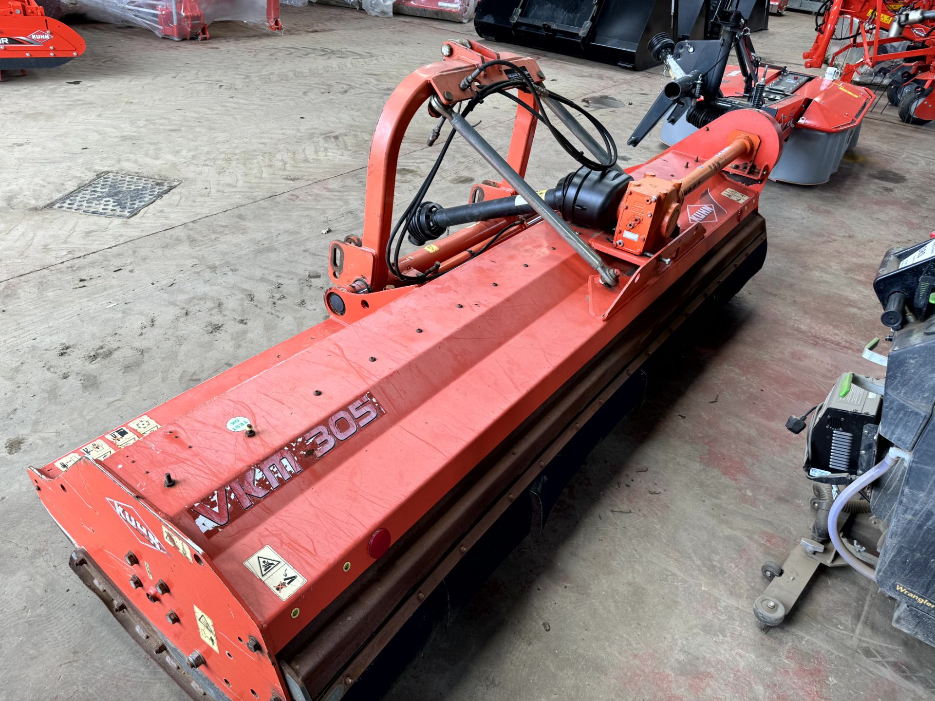 1: Kuhn VKM305, Flail Mower. (No Plate) - Image 3 of 4