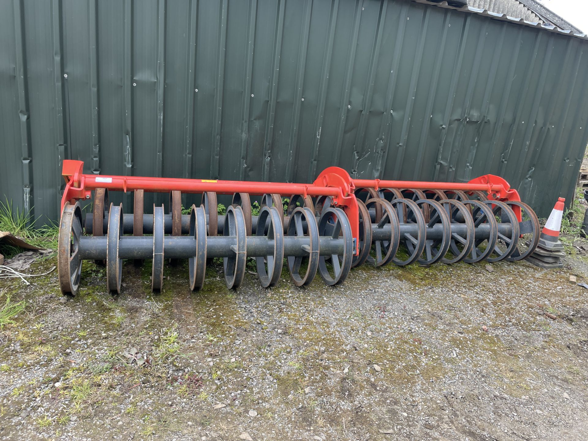 1: Pair of Kuhn Packer Rings