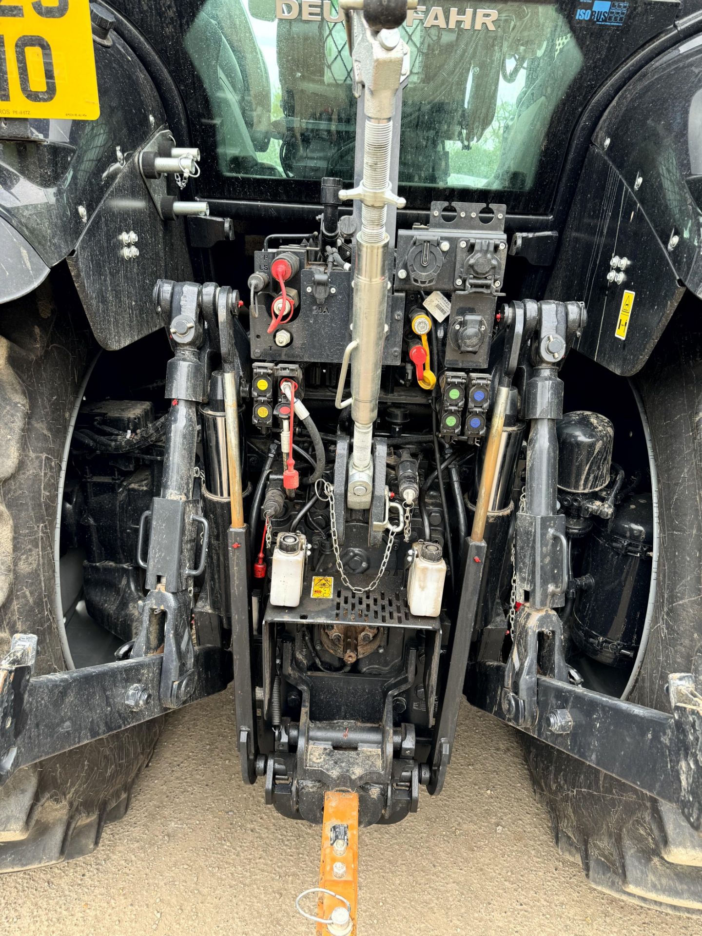 1: Deutz-Fahr Agrotron 6230 TTV Black Warrior, 4 Wheel Drive Tractor with Front Linkage - Bild 7 aus 14