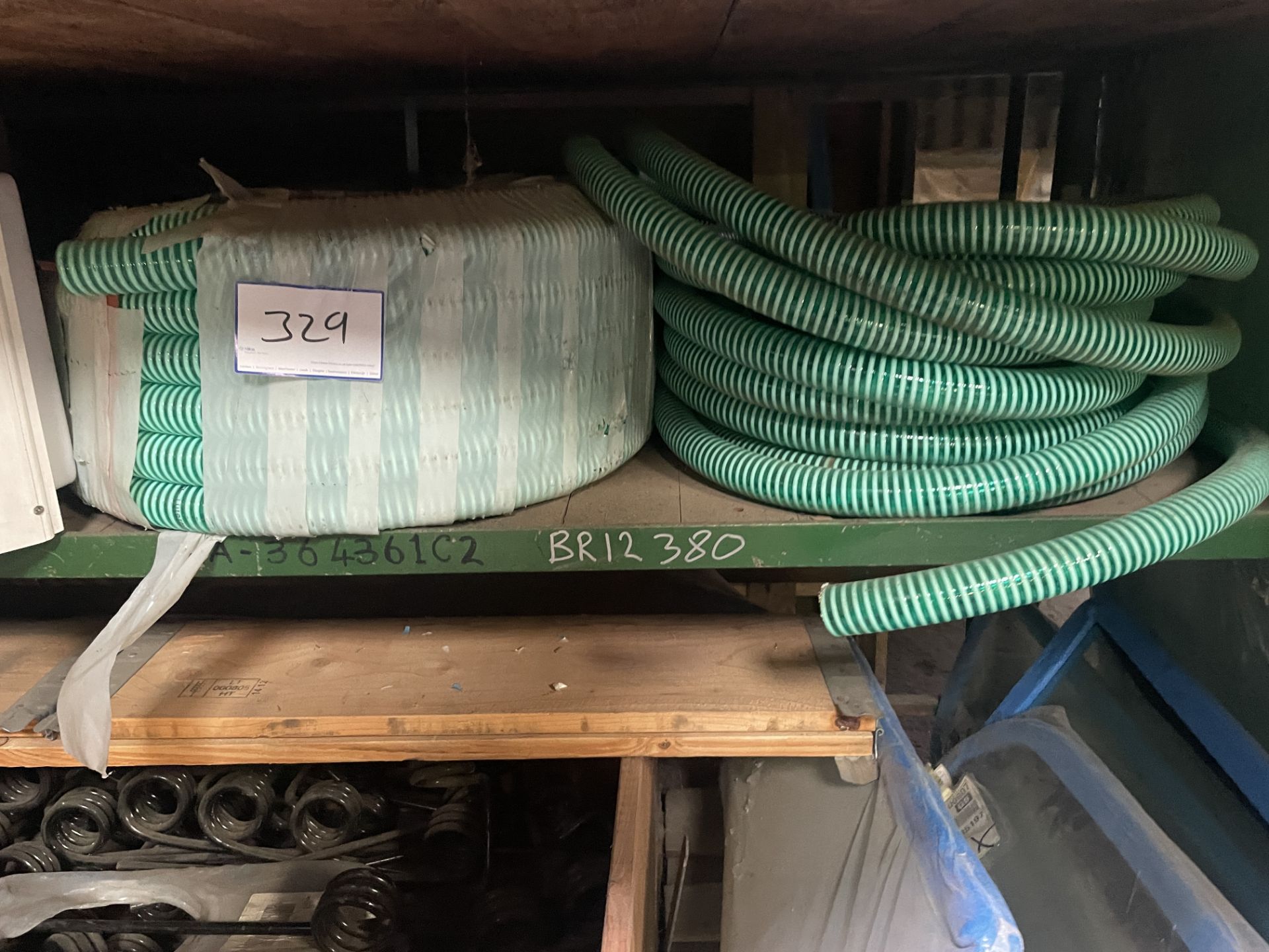 Contents of Various Ribbed Seed Hose Pipes As Lotted. - Image 3 of 4