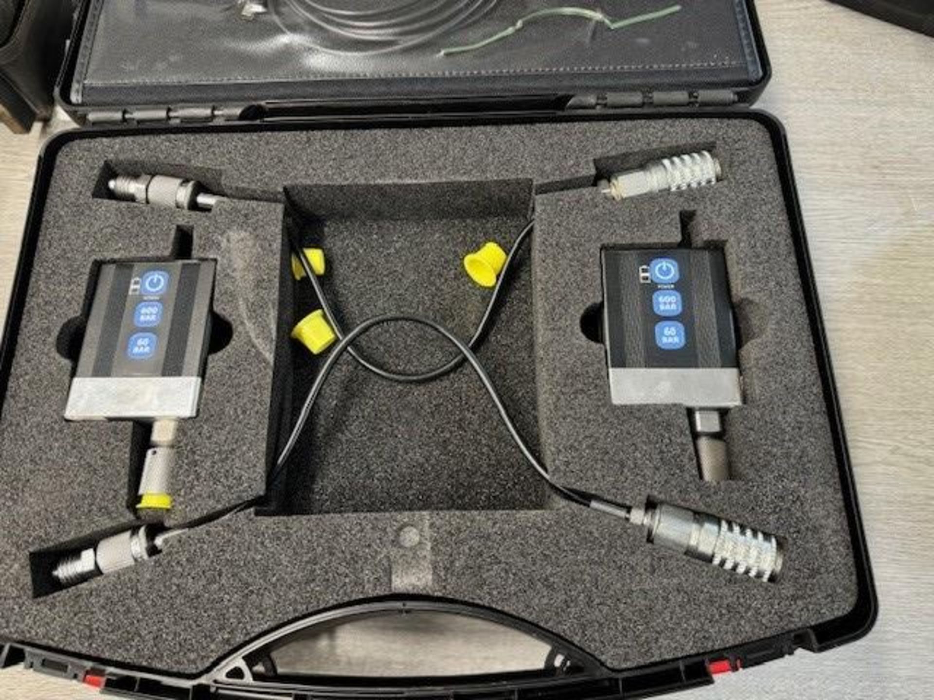 1: CNH Data Diagnostics Kit for Case Including Oscilloscope & Pressure Sensor Kits AsLotted - Image 2 of 8