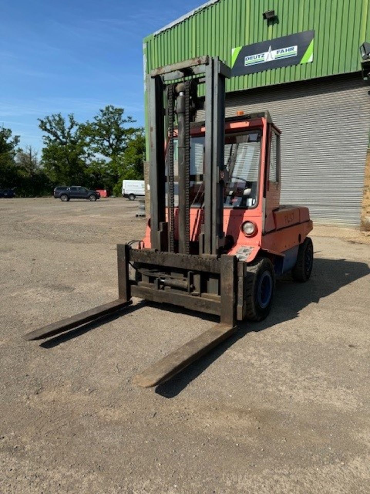 Linde Roment H60 DW 6 Tonne Ride-On Diesel Forklift Serial No 3206033000960 (1986) with Hours 1418,
