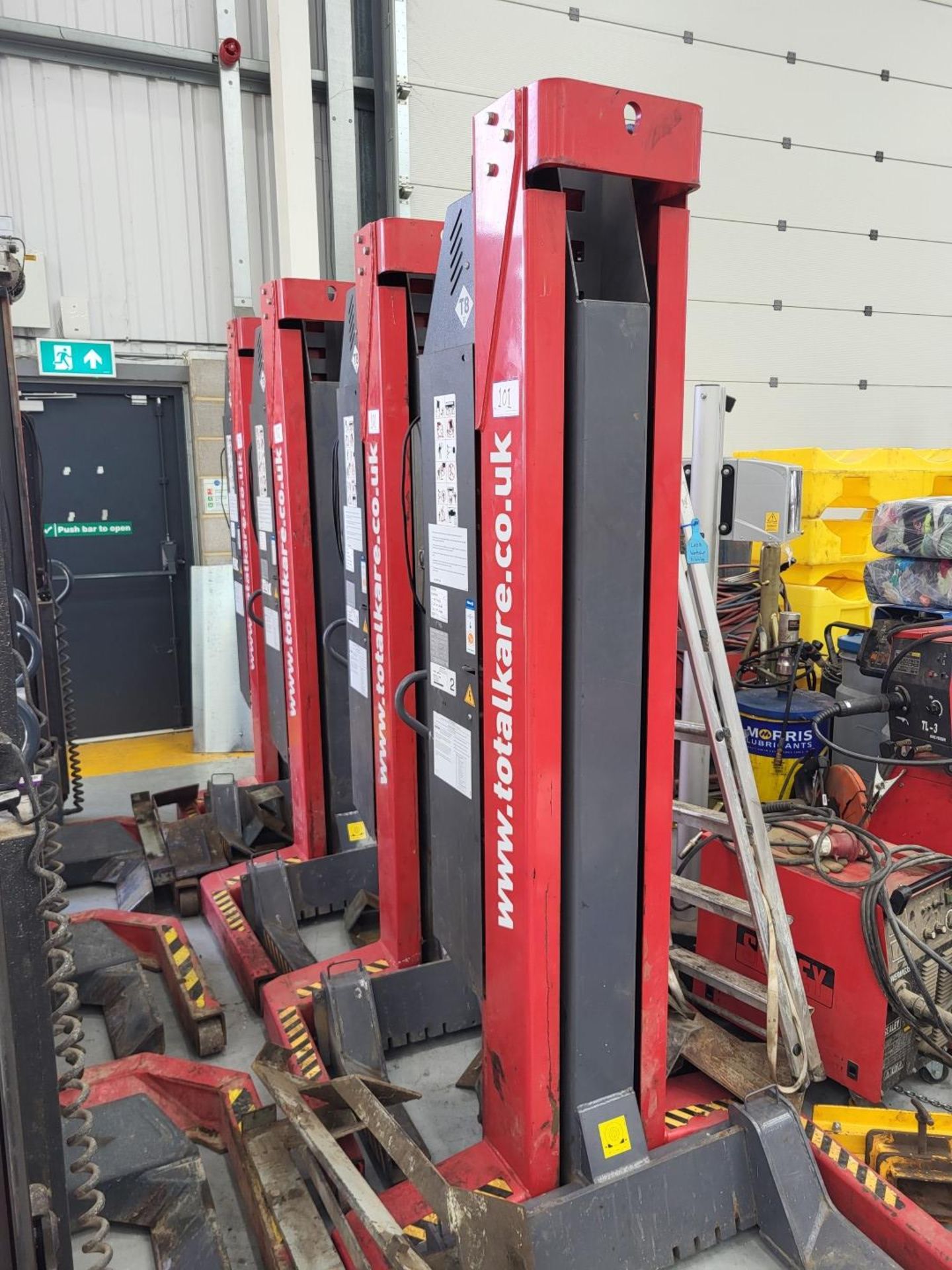Set of 4 Totalkare Electric Column Lifts - Image 2 of 6