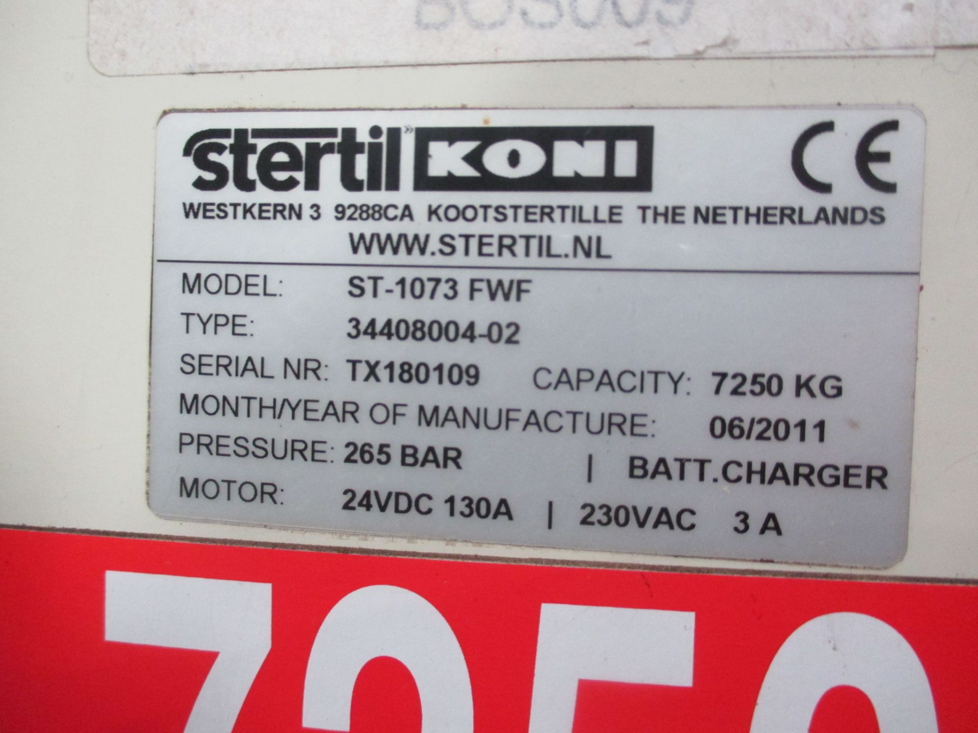 Set of 6 Steril Koni Column Lifts - Image 2 of 5