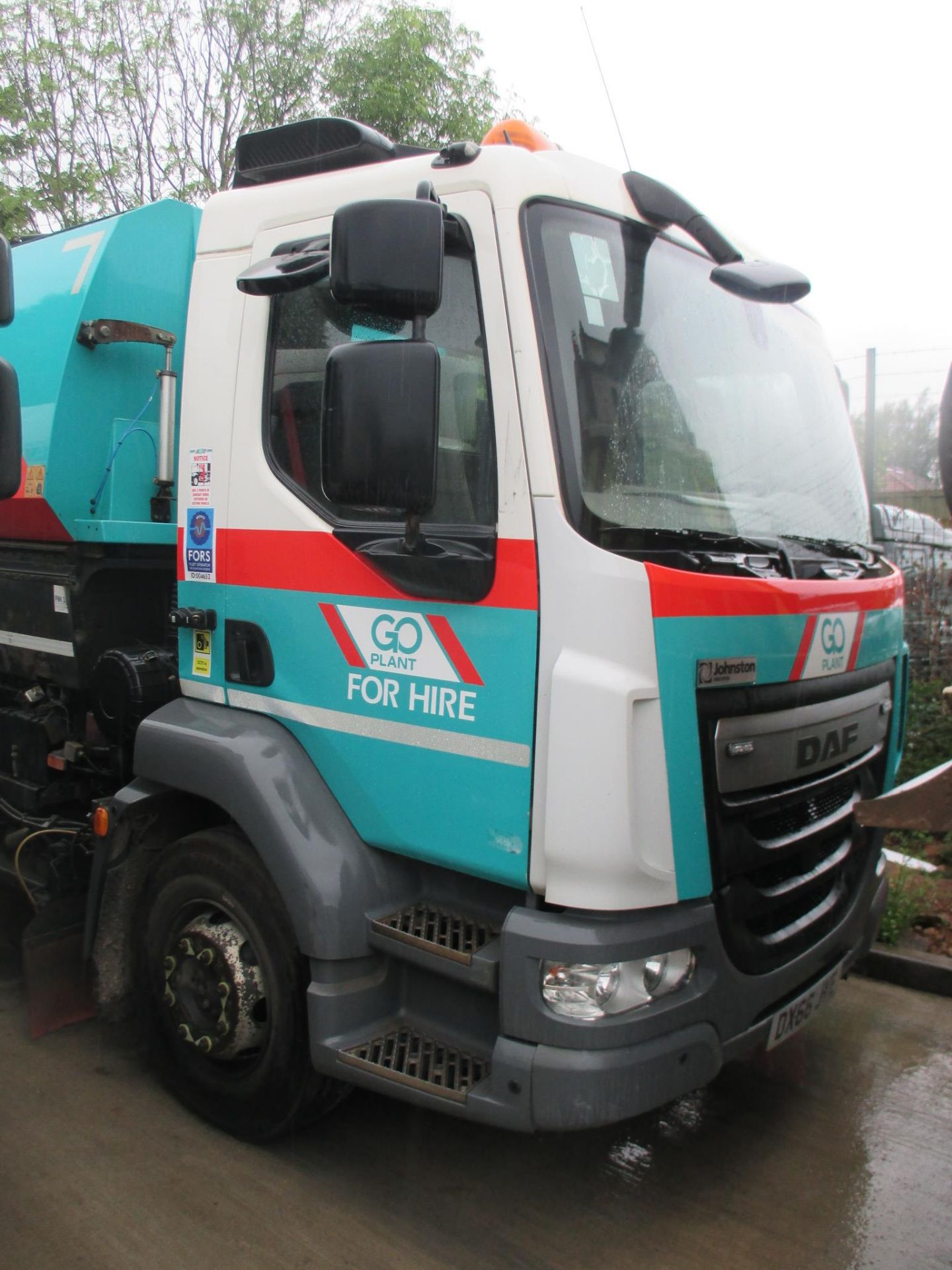 2016 DAF LF 220 FA Sweeper Truck