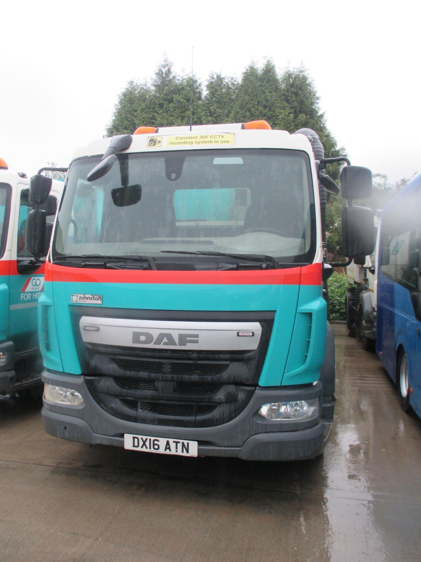 2016 DAF LF 220 FA Sweeper Truck