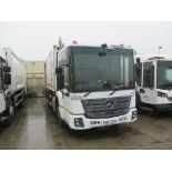 2017 Mercedes Econic 26T Bin Lift Truck