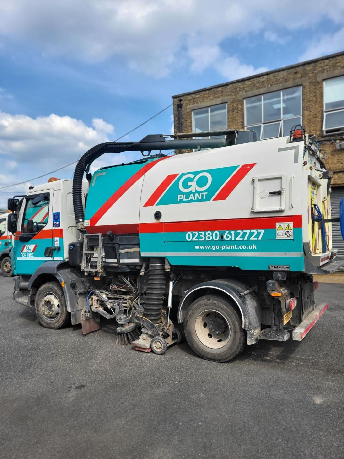 2015 DAF LF 220 FA 16T SWEEP Johnston VT651 - Truck Mounted Sweeper - Image 7 of 11