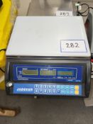 Jadlever JCE-6E Digital Scale, Serial Number: 190131210104, with 6kg x 0.2g Capacity