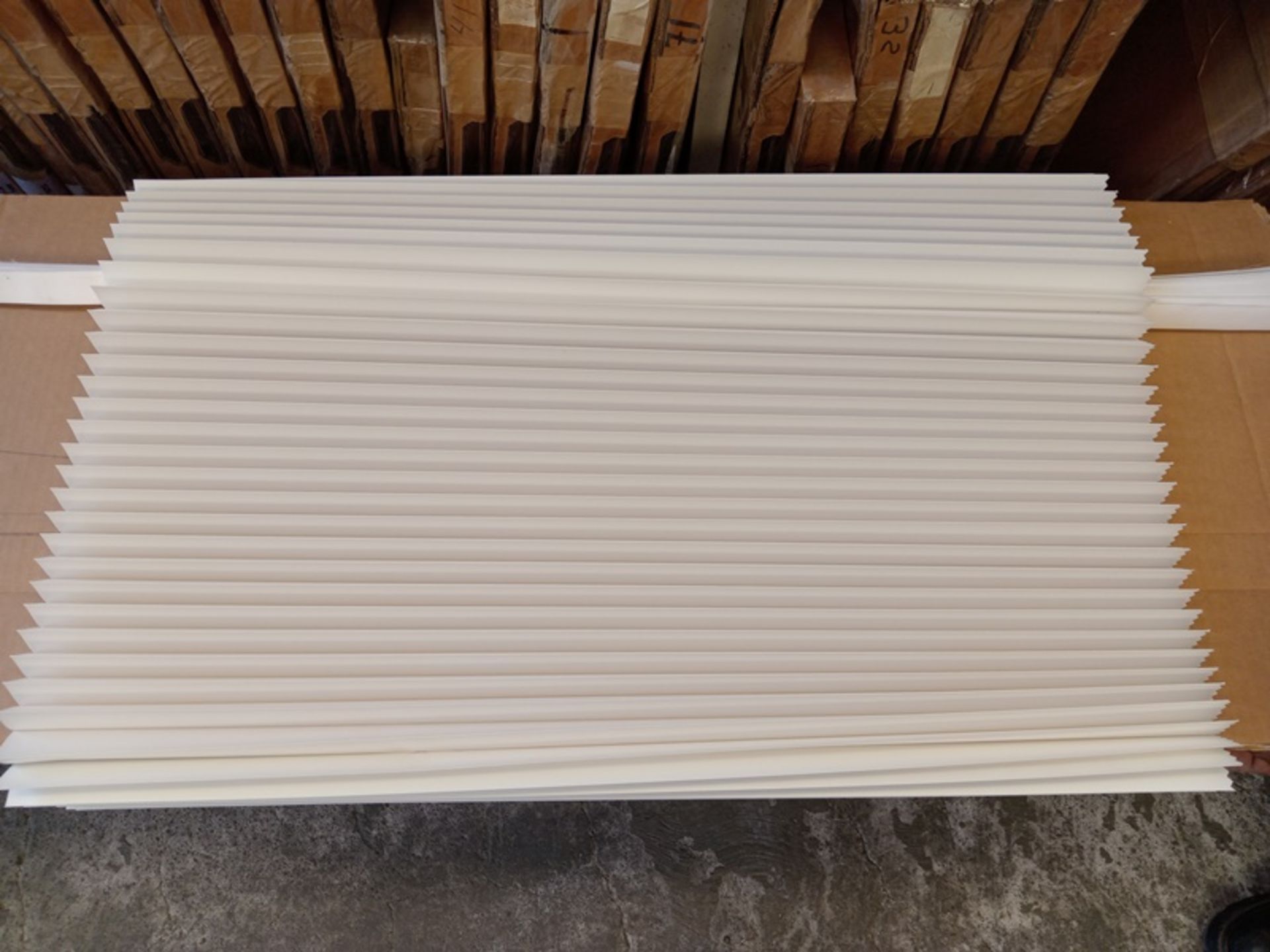 LOT OF APPROXIMATELY (27,400) M2 OF BLINDS PLEATED FABRIC - Image 18 of 35