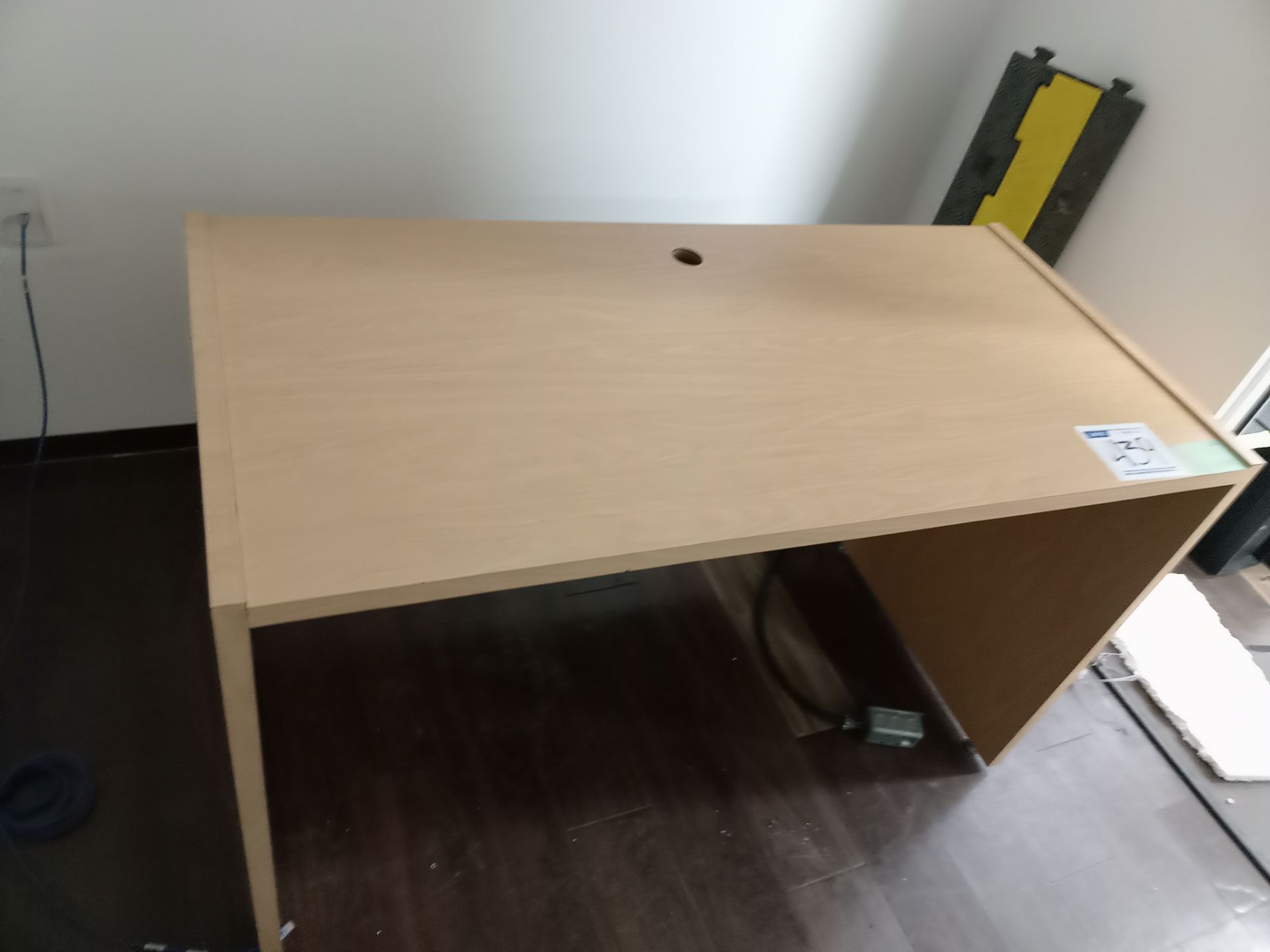 LOT OF (14) PIECES OF OFFICE FURNITURE - Image 10 of 23