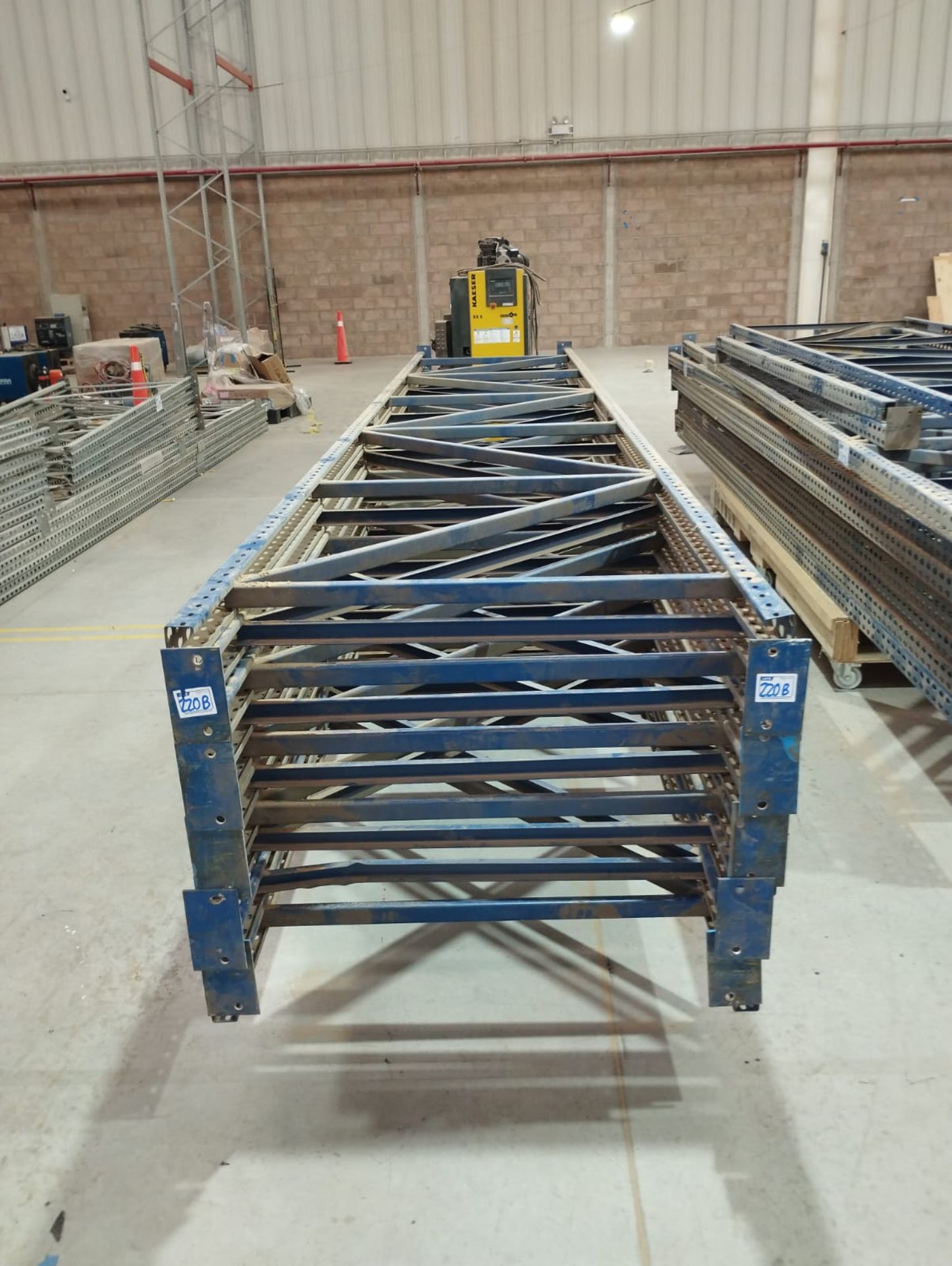 LOT OF HEAVY DUTY RACKS - Image 10 of 17