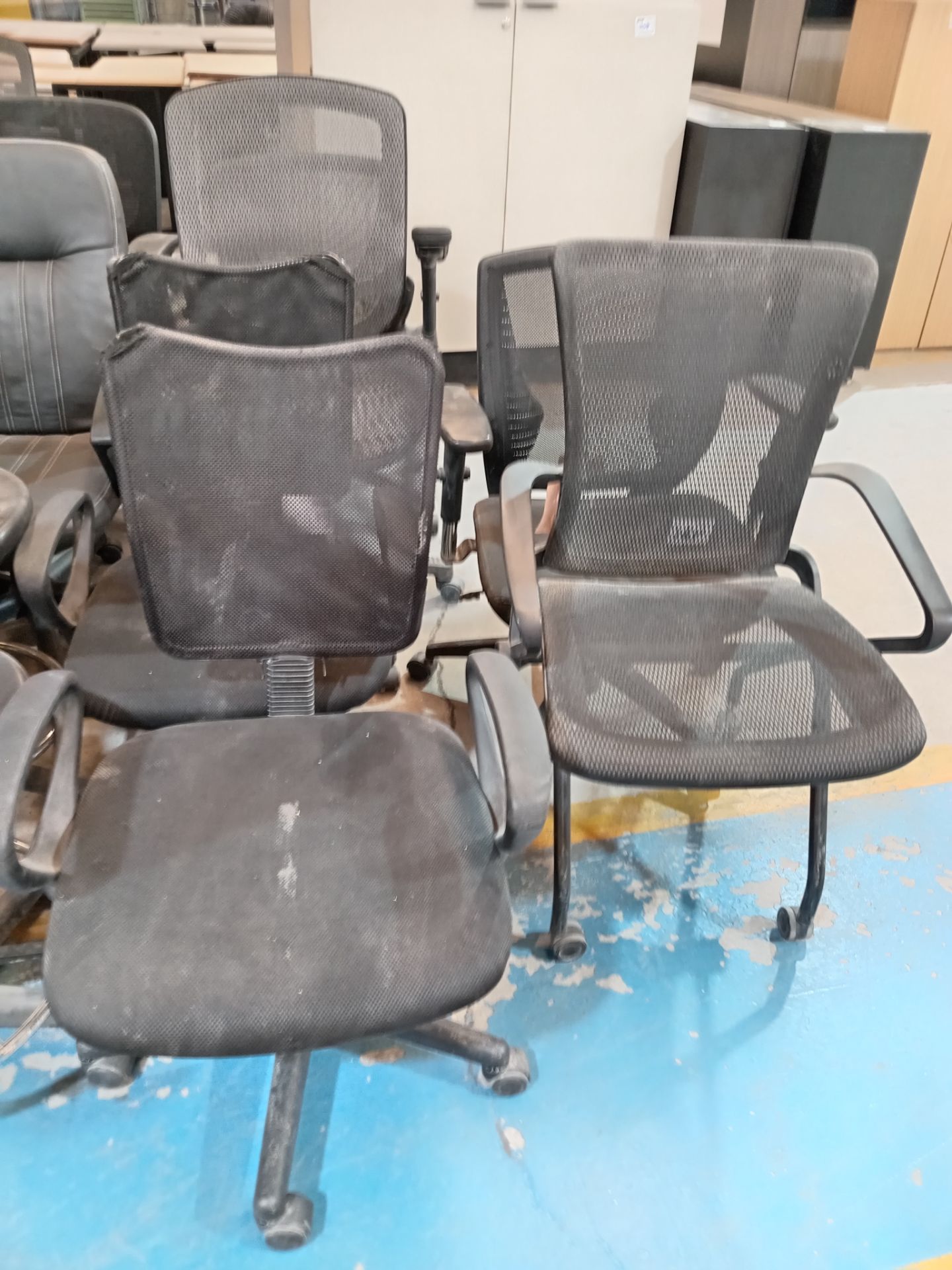 LOT OF (55) PIECES OF OFFICE CHAIRS - Image 10 of 25