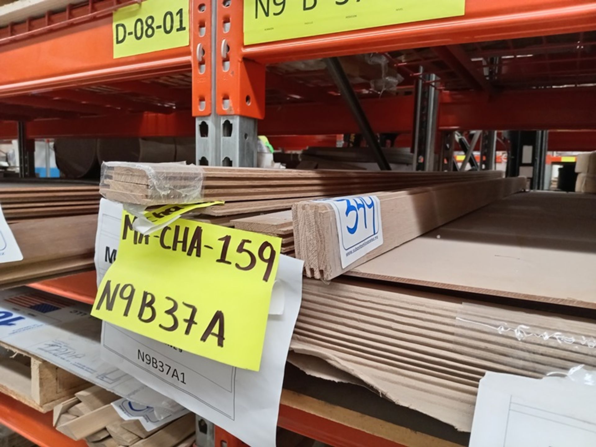 LOT OF (1,703) PCS OF BOARD AND LAMINATE - Image 15 of 18