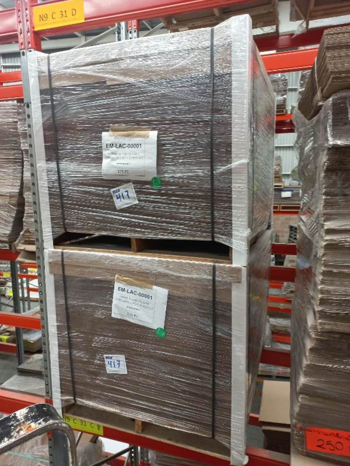 LOT OF APPROXIMATELY (83,310) PCS OF CARDBOARD BOXES AND ACCESSORIES - Image 109 of 119