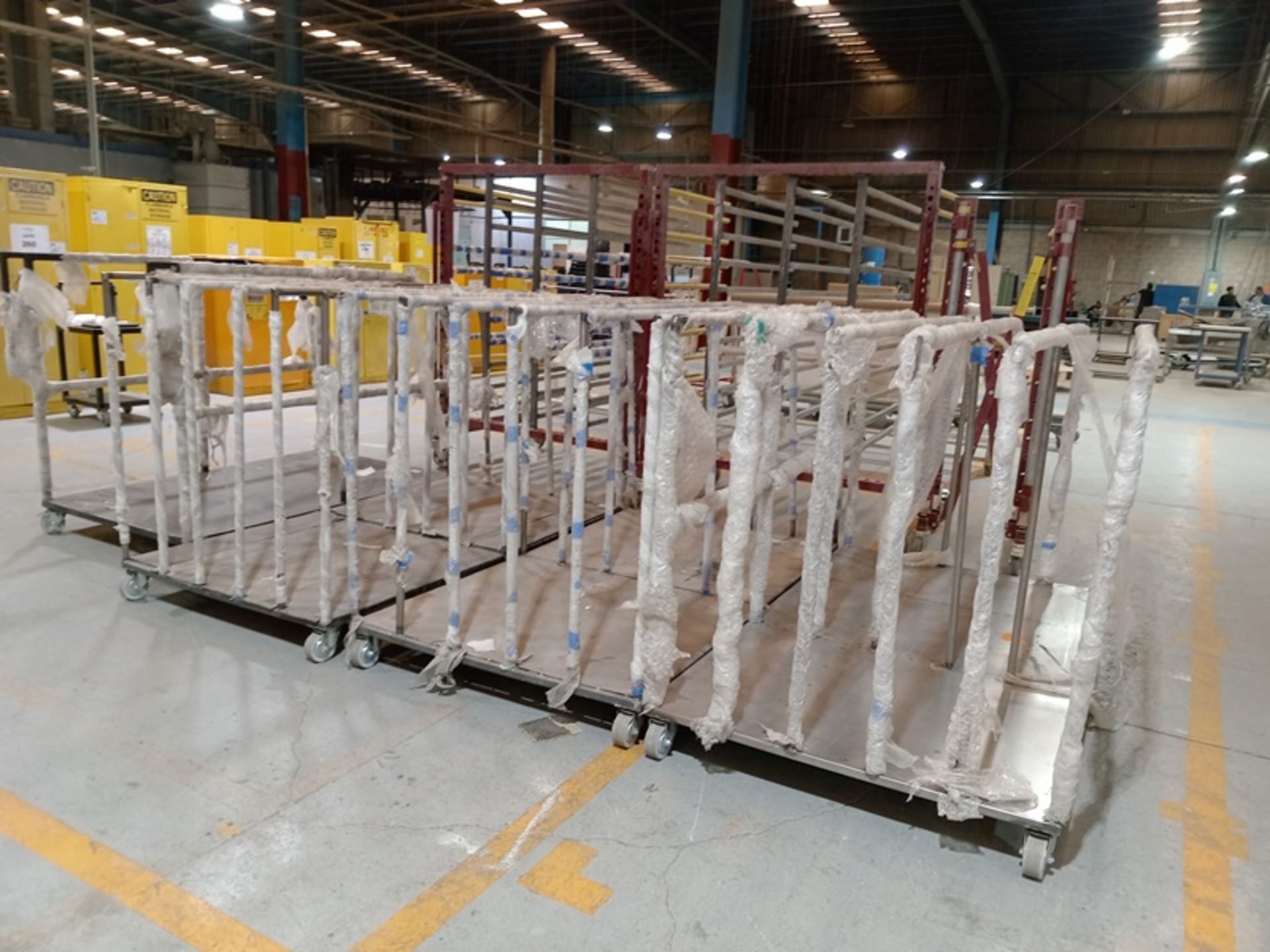 LOT OF (40) PIECES OF CONVEYOR TROLLEYS AND LOADING BASES. - Image 10 of 12