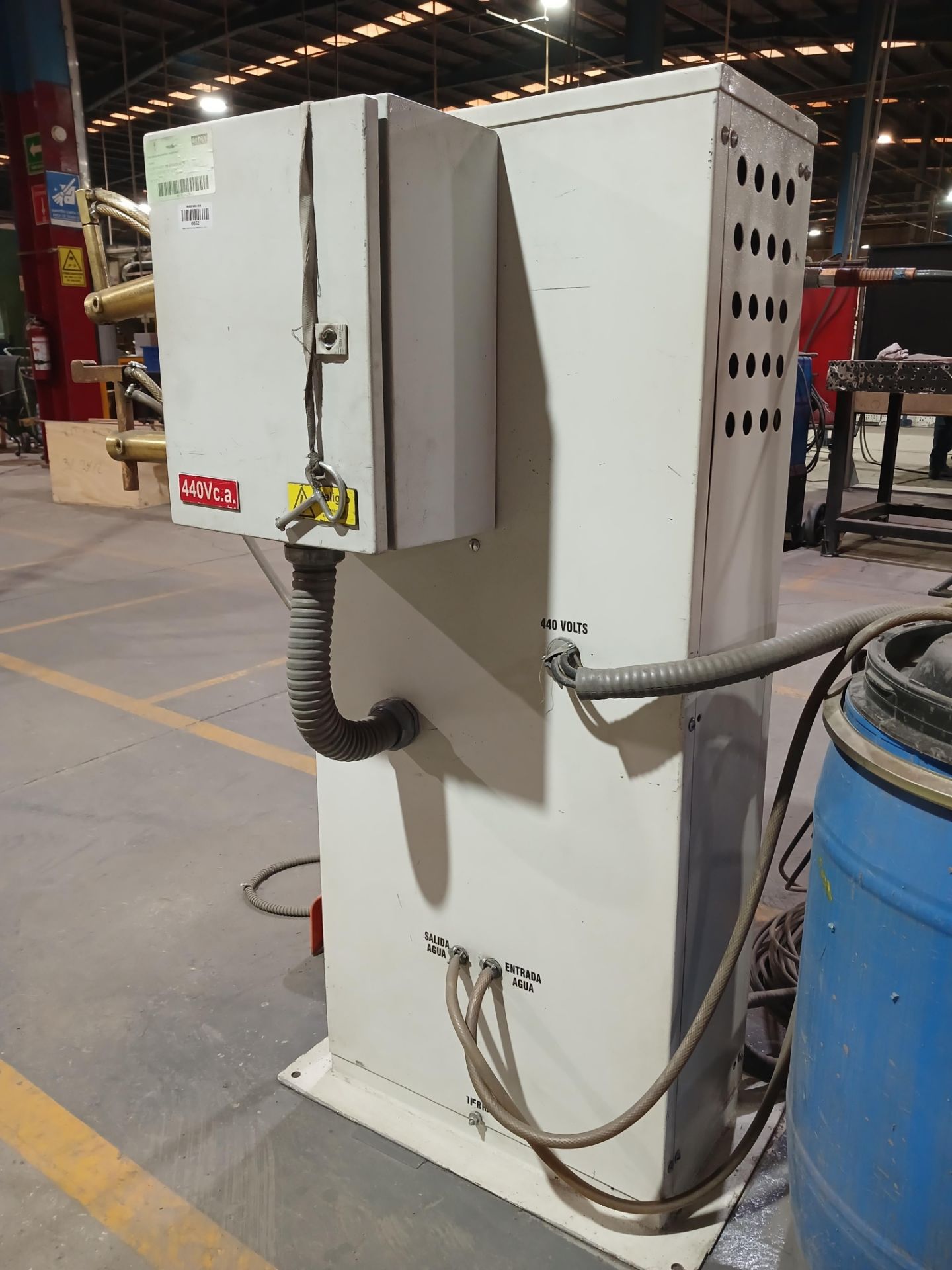 SPOT WELDING MACHINE - Image 4 of 5