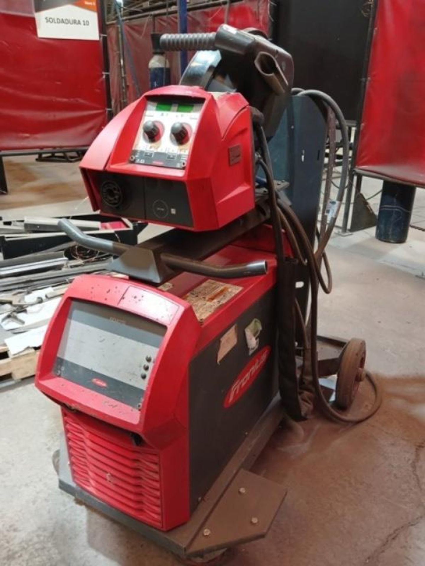 WELDING MACHINE - Image 3 of 5