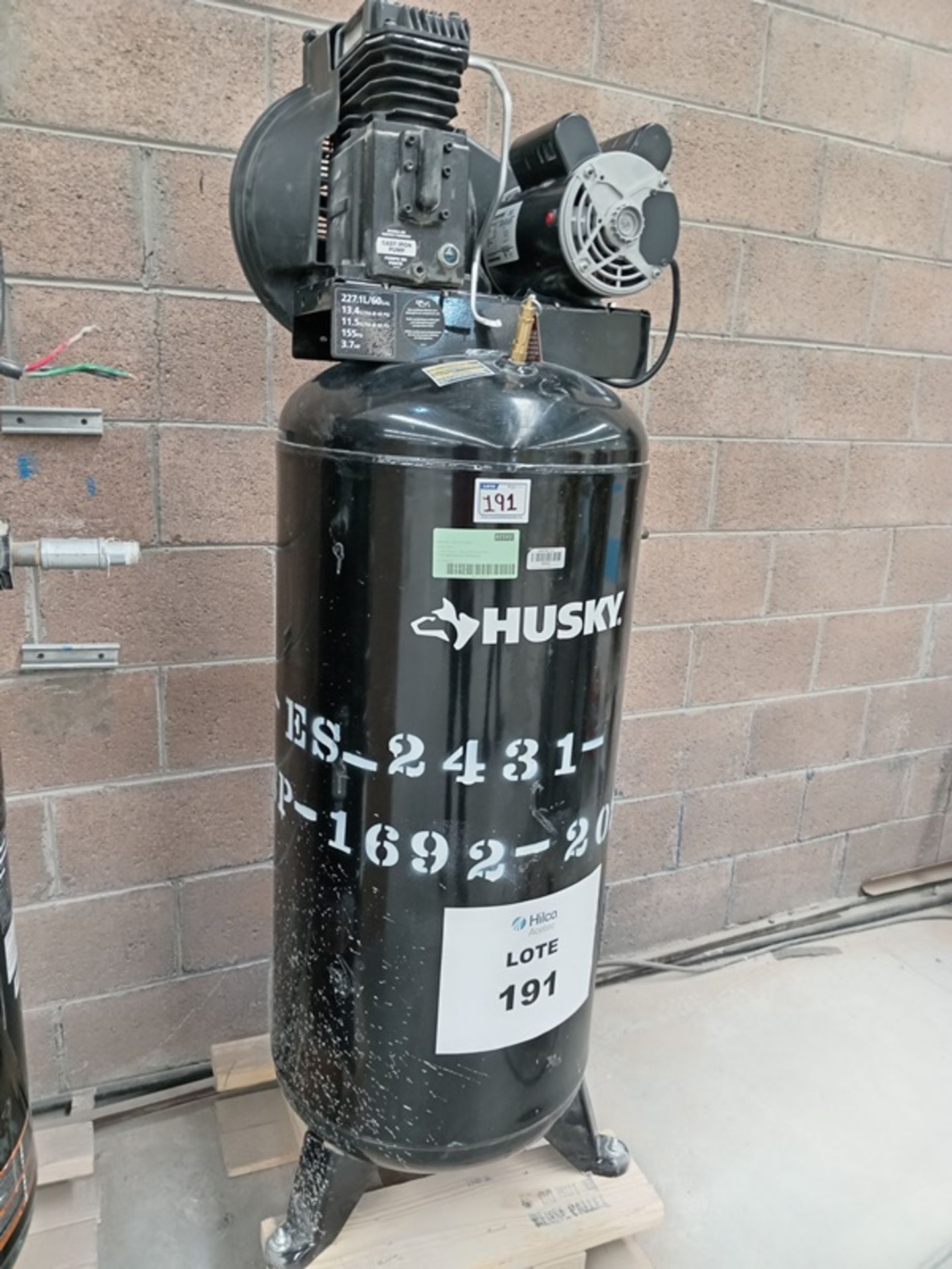 AIR COMPRESSOR - Image 2 of 7