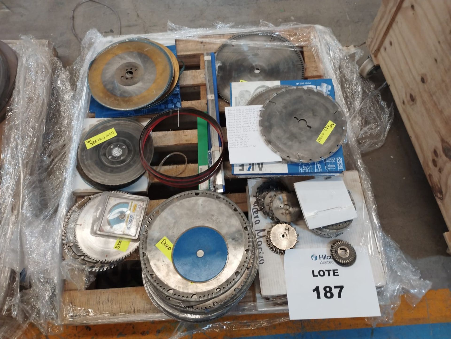 LOTS OF METAL DISCS - Image 4 of 4