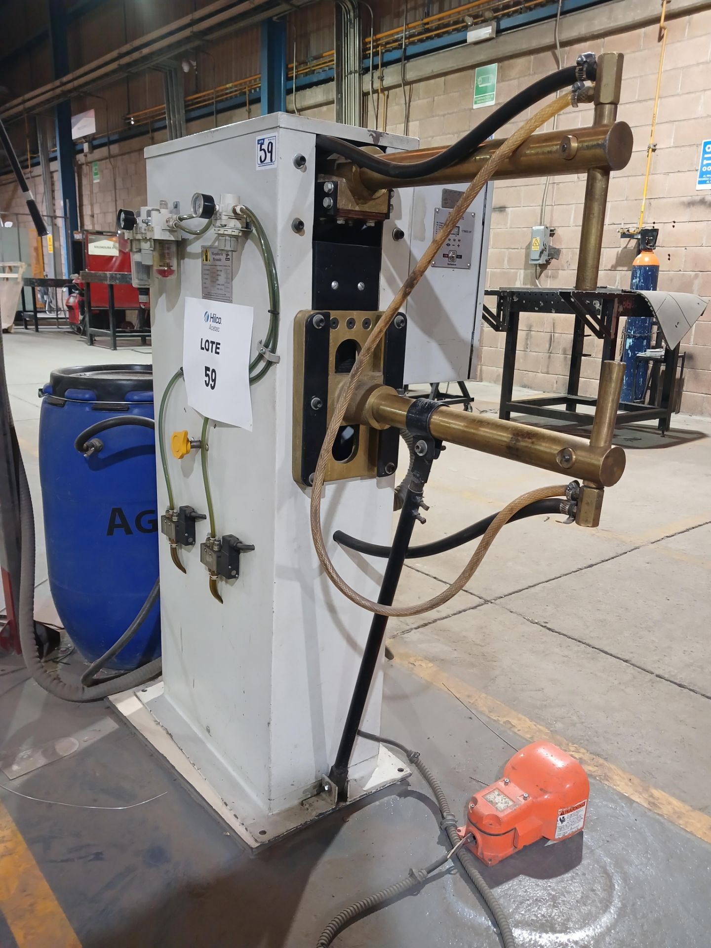 SPOT WELDING MACHINE