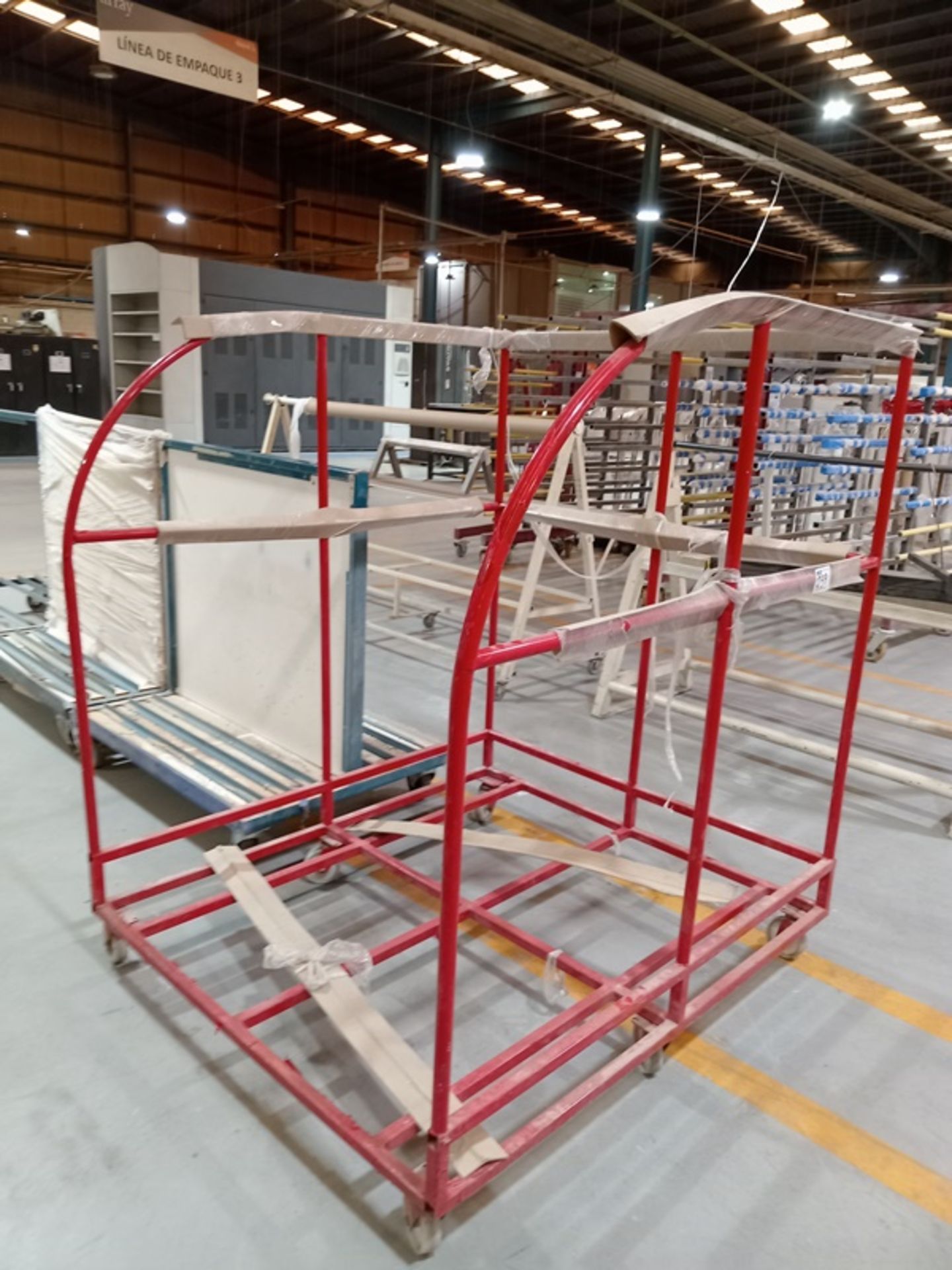 LOT OF (40) PIECES OF CONVEYOR TROLLEYS AND LOADING BASES. - Image 3 of 12