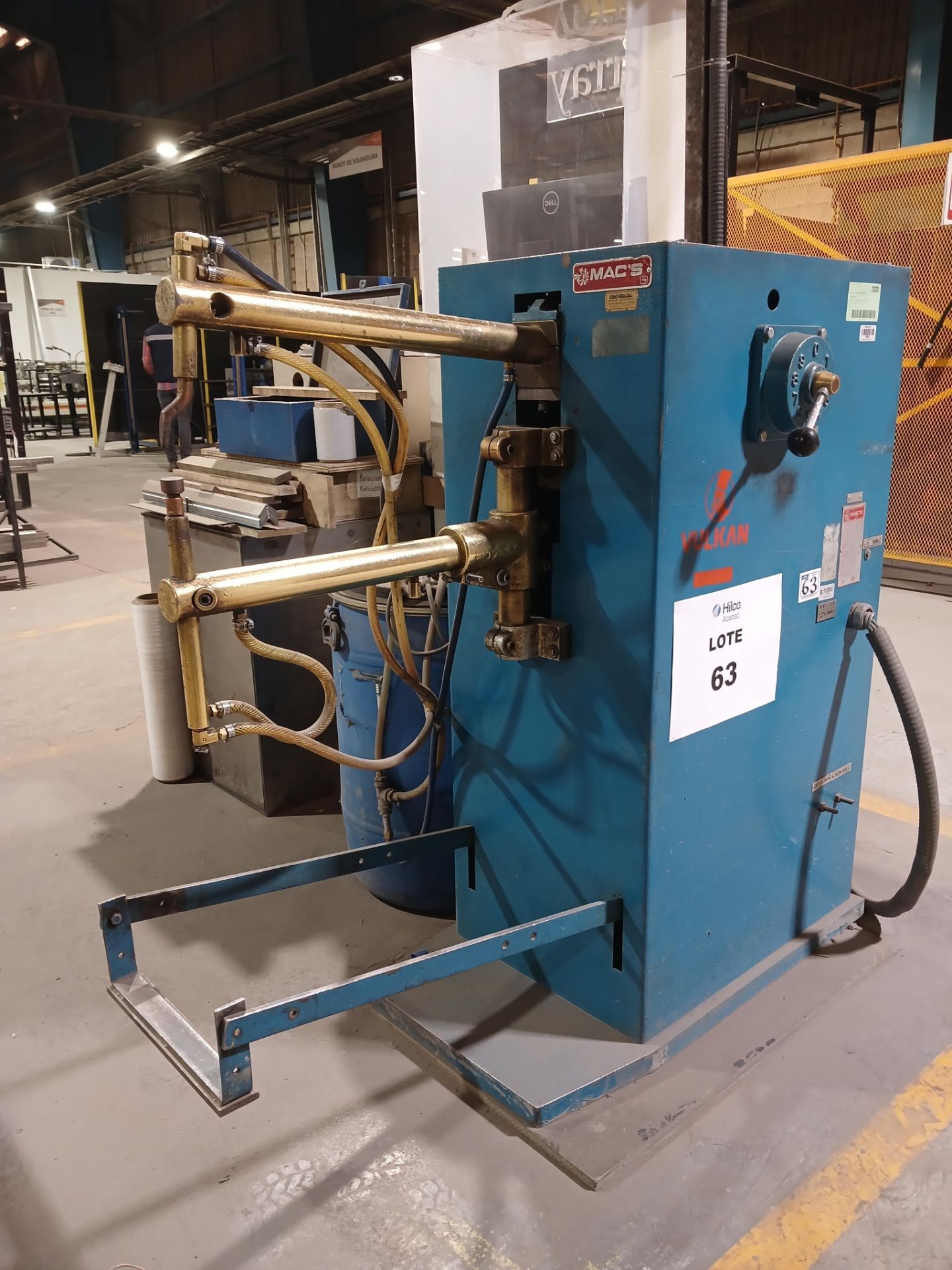 SPOT WELDING MACHINE