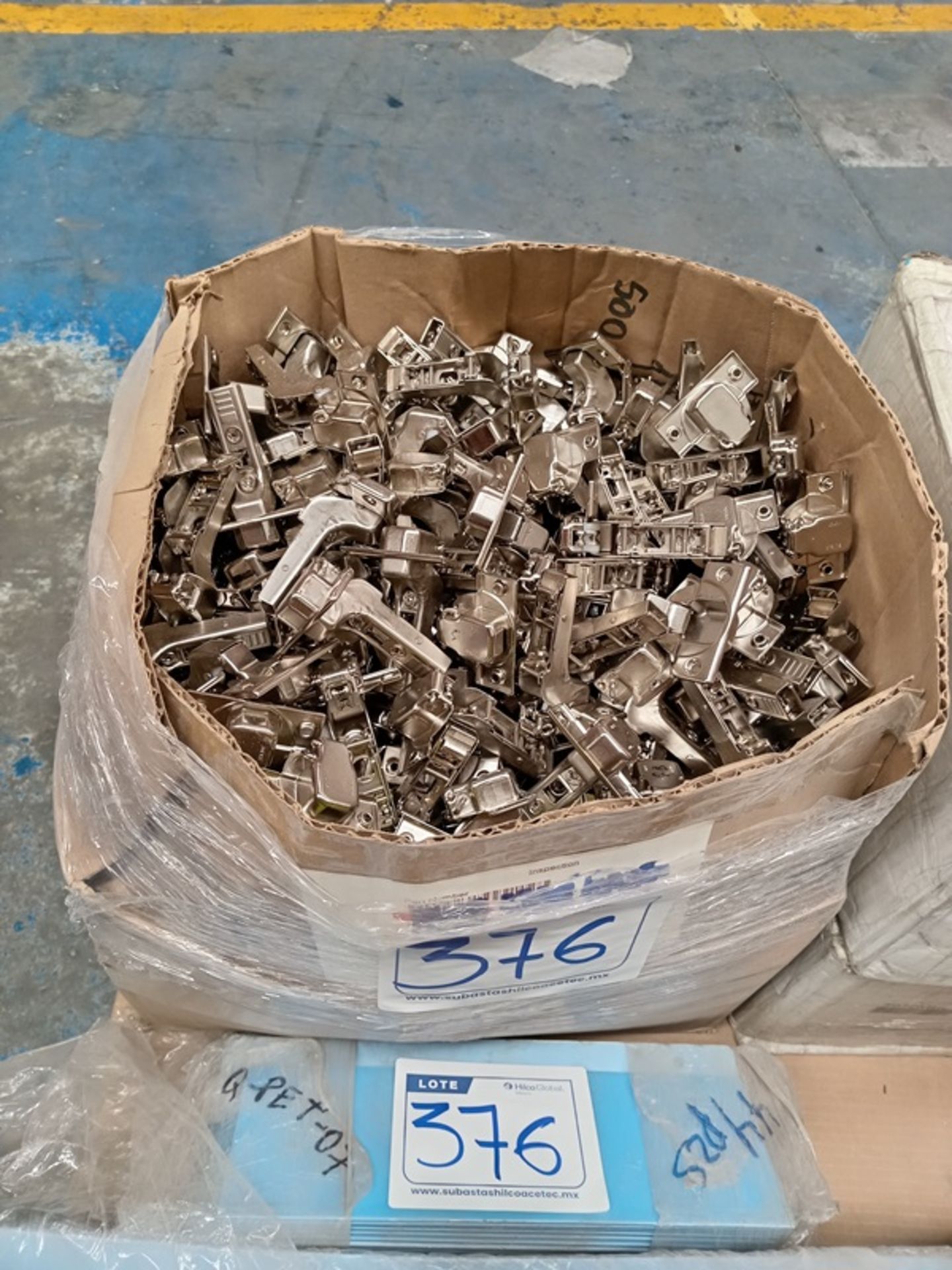 LOT OF APPROXIMATELY (14,557) PCS OF SEVERAL MATERIALS - Image 11 of 30