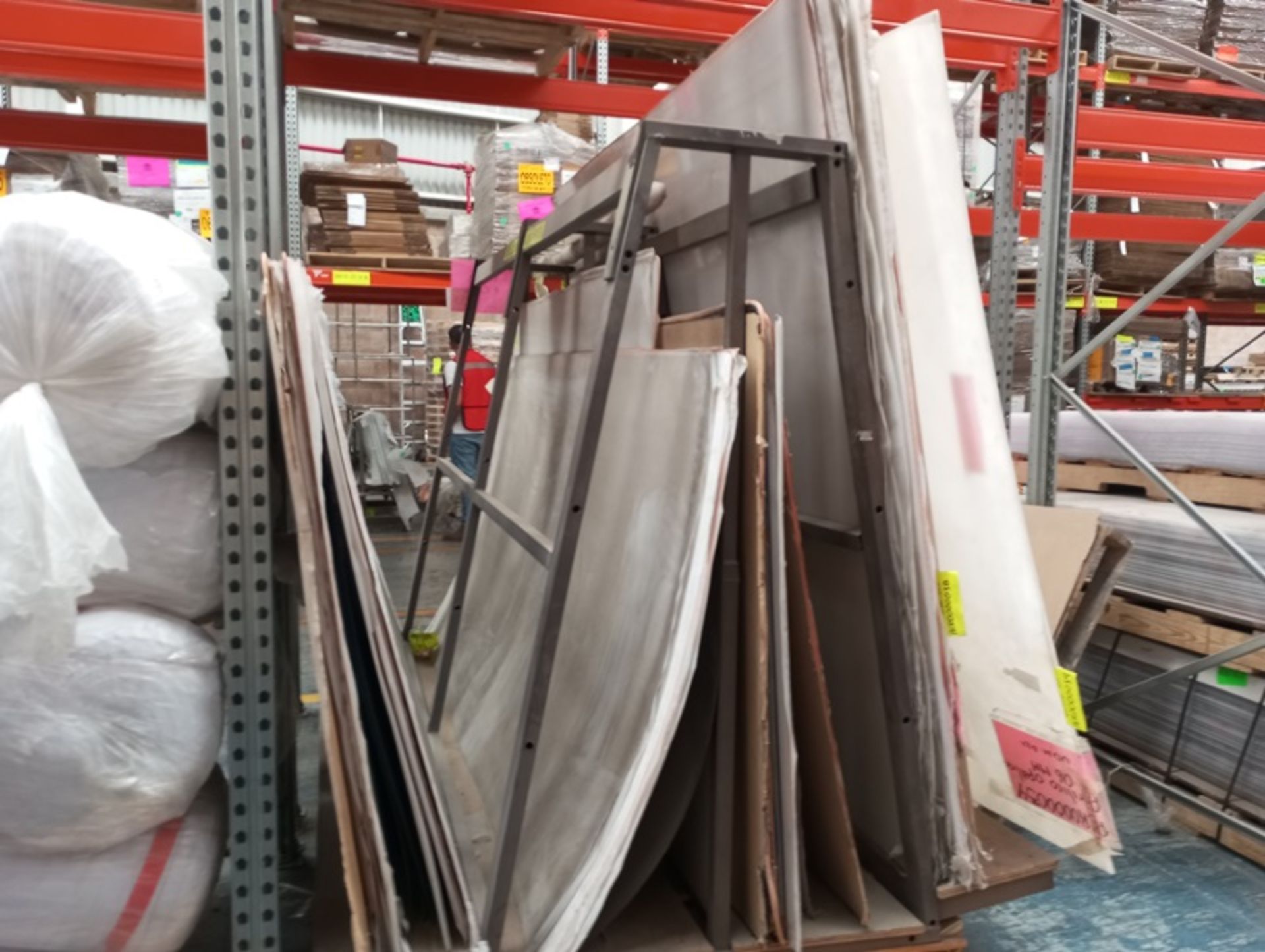 LOT OF APPROXIMATELY (15,468) PIECES OF VARIOUS MATERIALS - Bild 34 aus 35