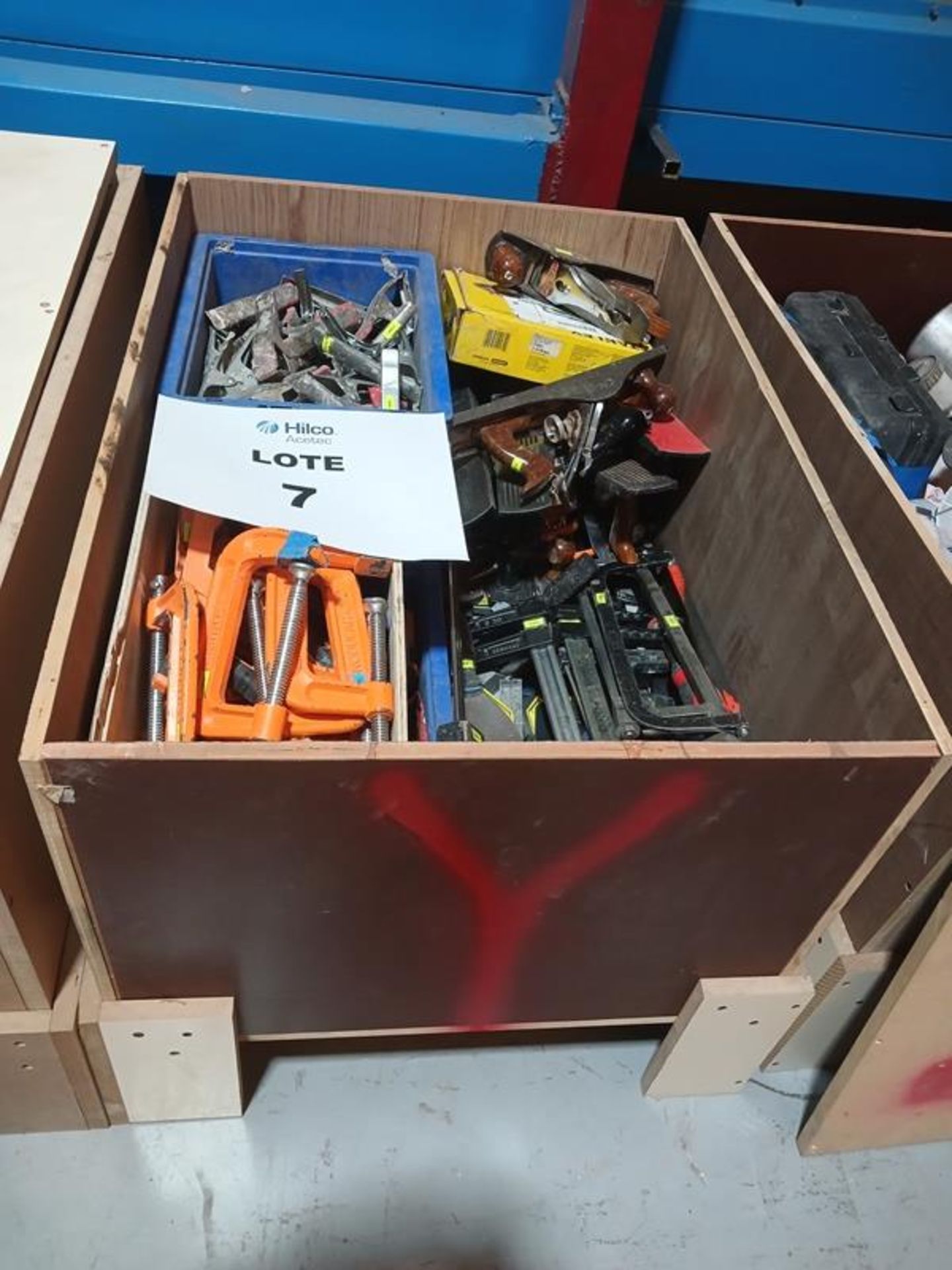 LOTS OF VARIOUS HAND TOOLS