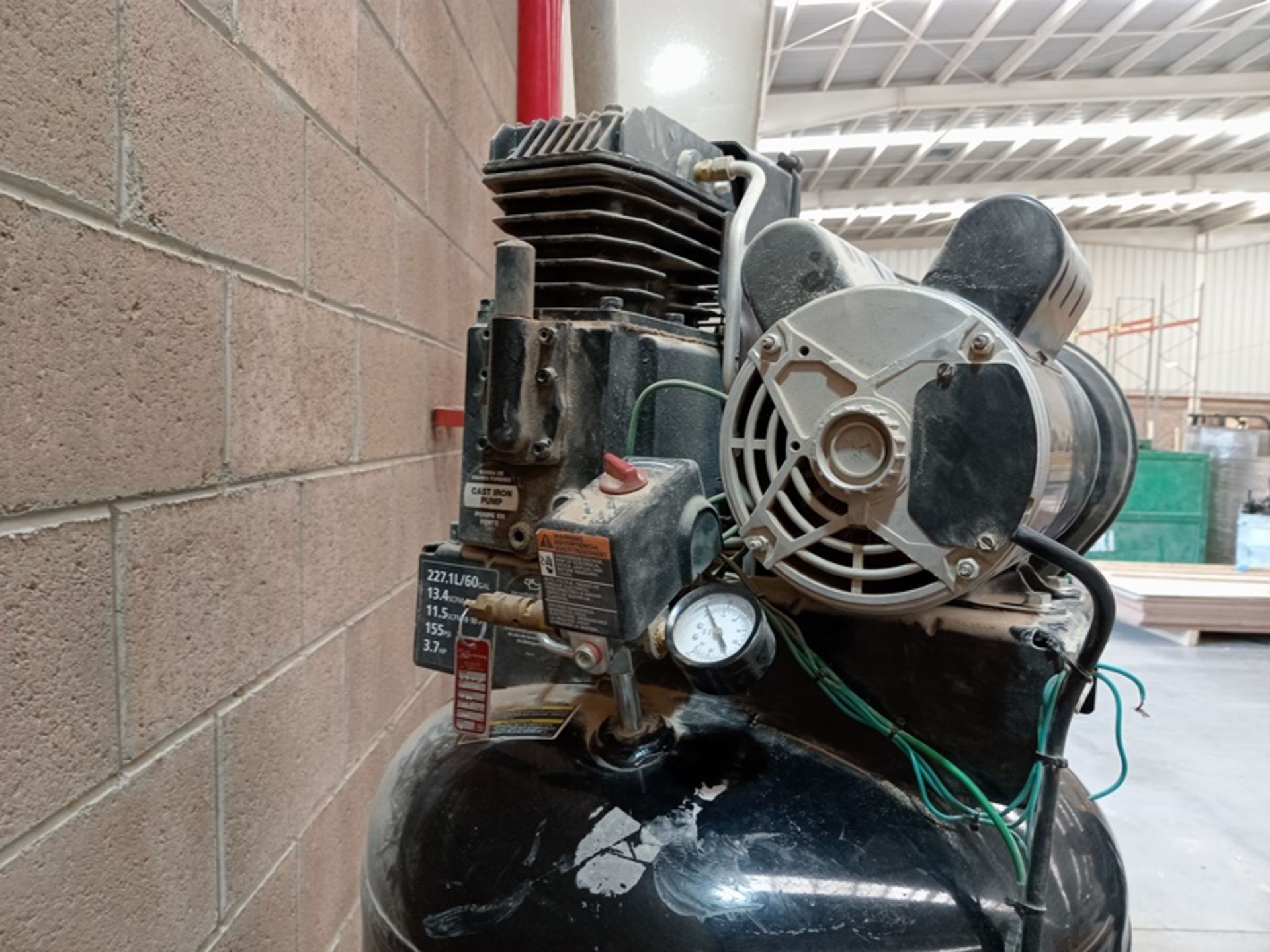 AIR COMPRESSOR - Image 4 of 6