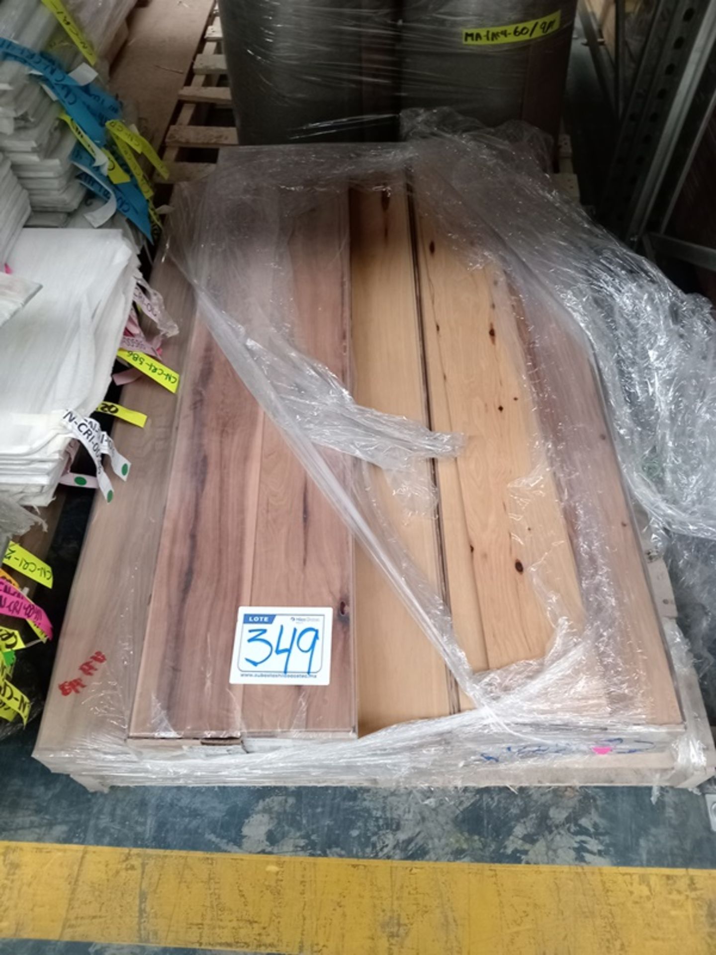 LOT OF (1,703) PCS OF BOARD AND LAMINATE - Image 11 of 18