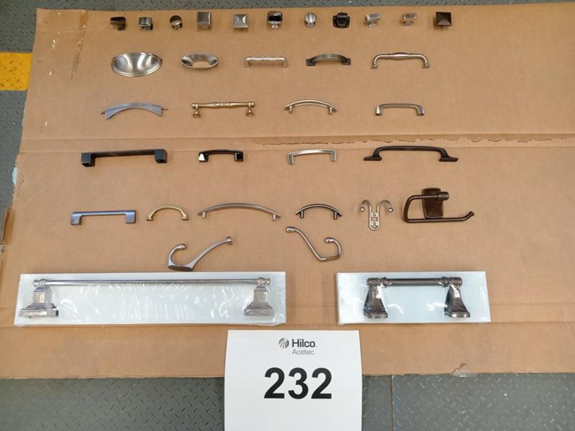 LOT OF APPROXIMATELY (47,800) PCS. OF AMEROCK CABINET HARDWARE