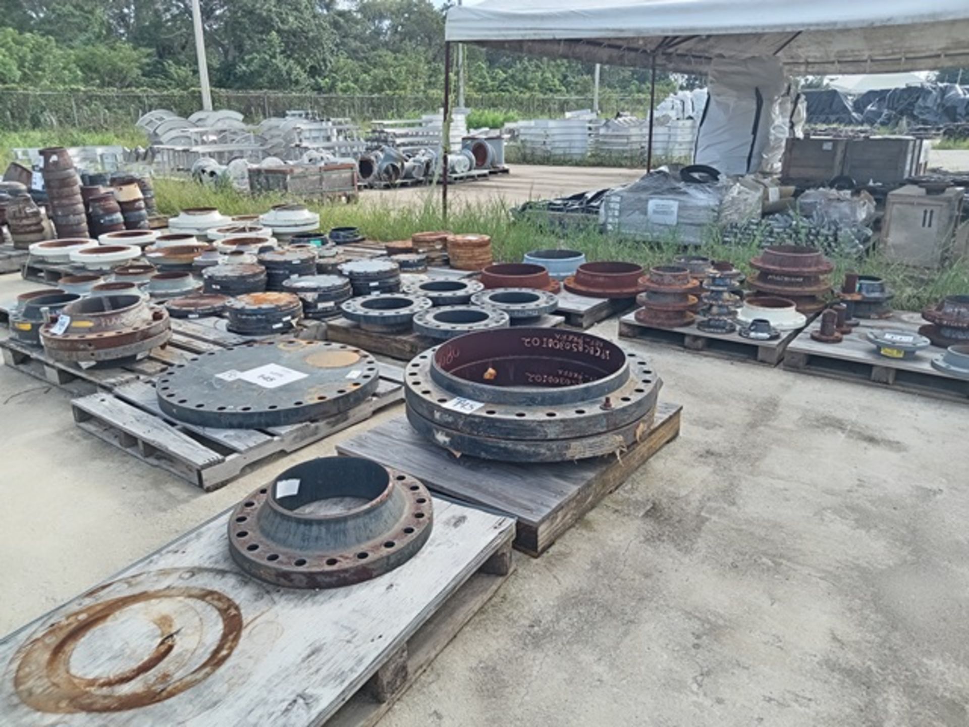 LOT OF (127) PCS OF SA105N FLANGES - Image 2 of 12