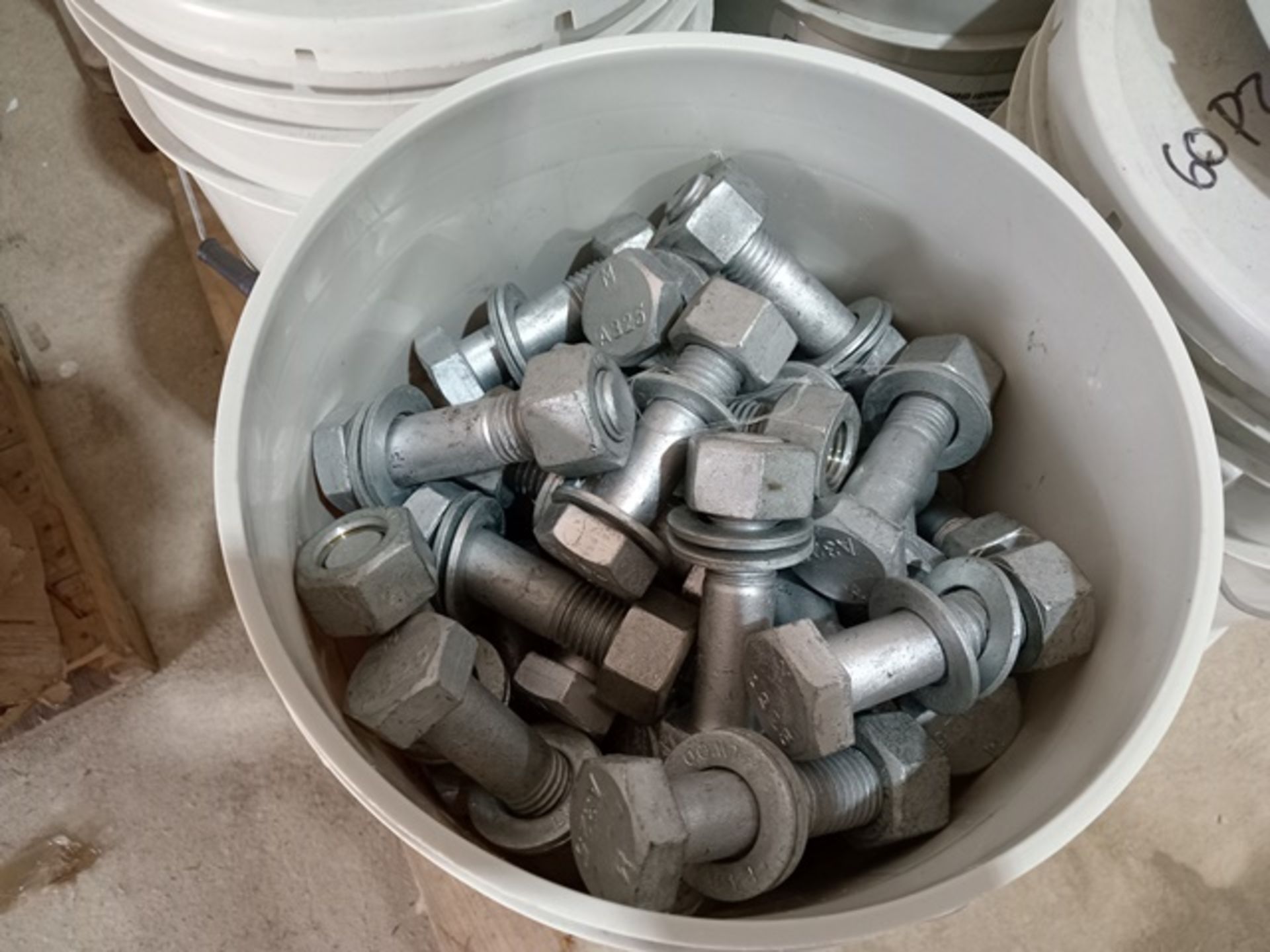 LOT OF (2891) HEXAGONAL HEAD BOLTS WITH NUT - Image 3 of 5