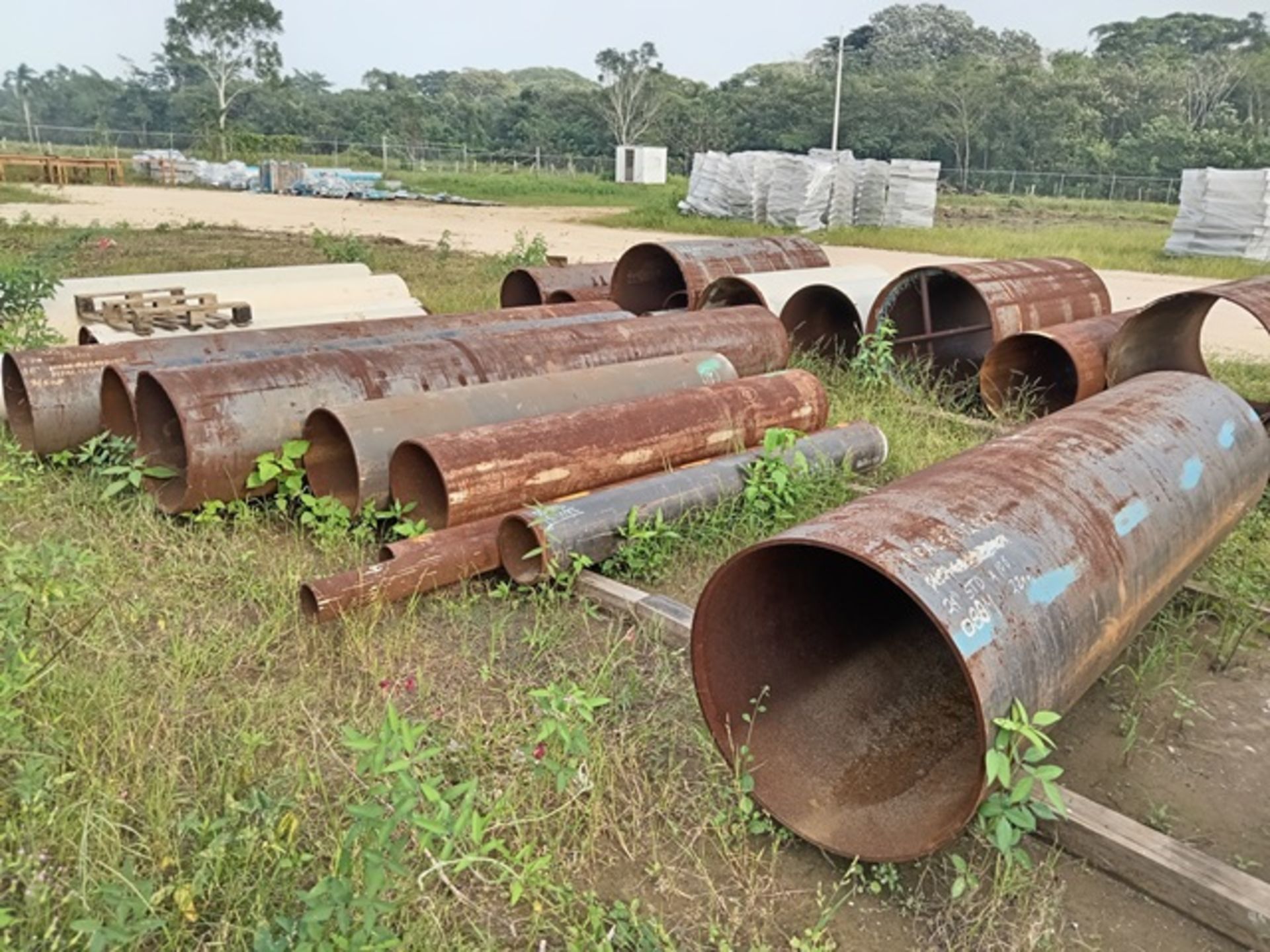 LOT OF APPROXIMATELY 85 METERS OF CARBON STEEL PIPE PIECES - Image 9 of 22