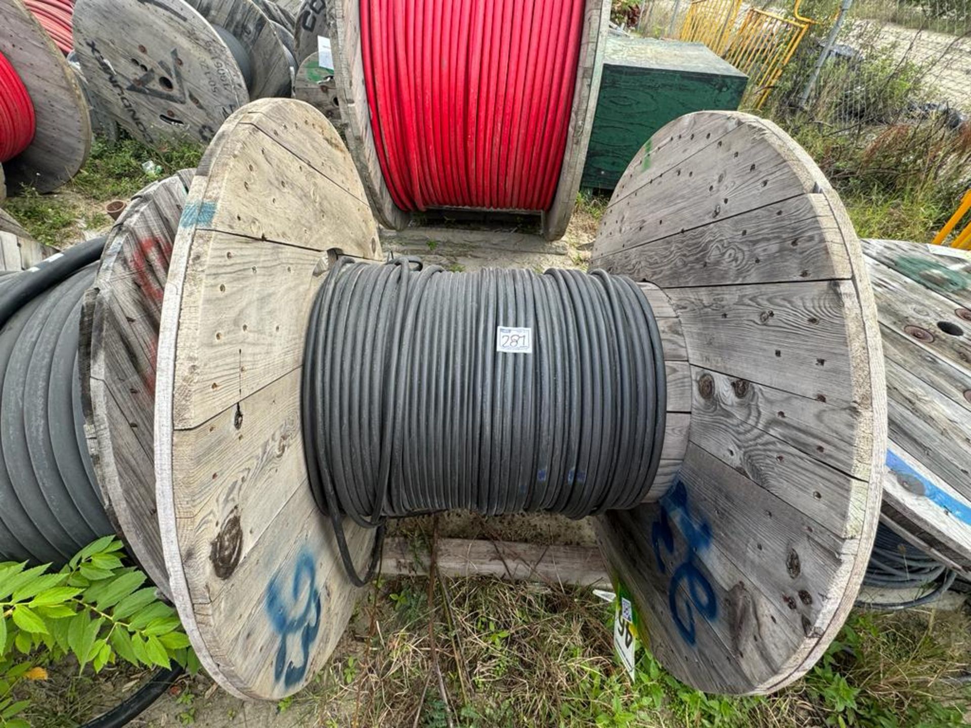 LOT OF APPROXIMATELY (1,338) METERS OF MULTICODUCTOR CABLE - Image 12 of 25
